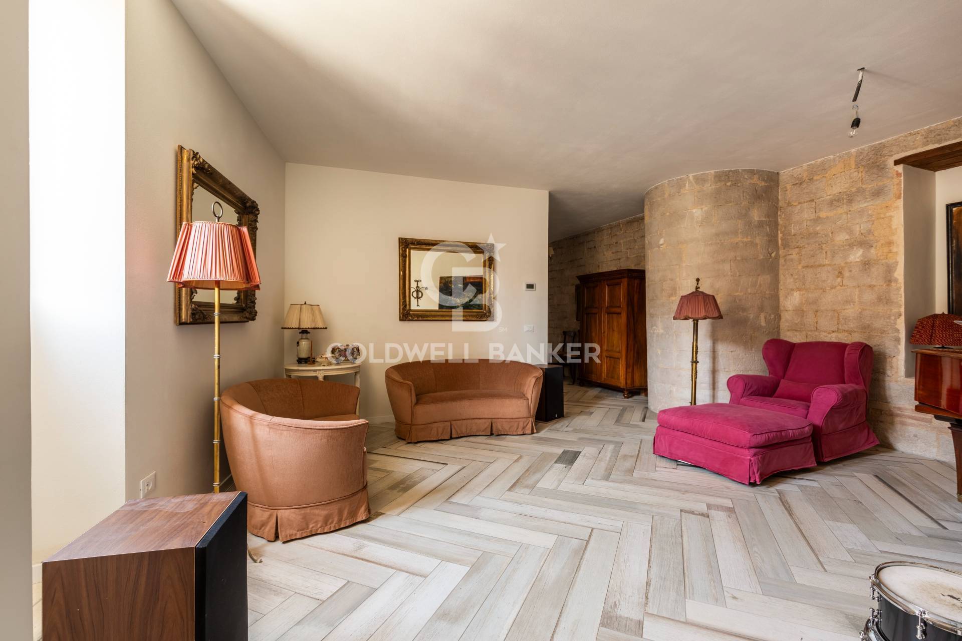 Appartamento in vendita a Gubbio, 5 locali, prezzo € 160.000 | PortaleAgenzieImmobiliari.it