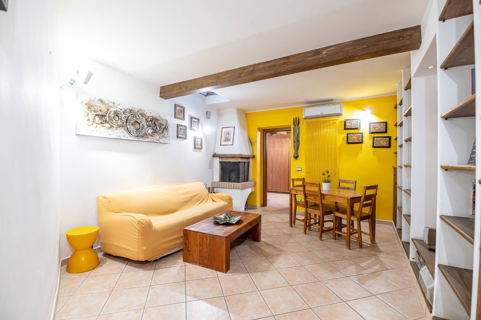 Appartamento in vendita a Monterotondo, 3 locali, zona Località: MonterotondoPaese, prezzo € 115.000 | CambioCasa.it