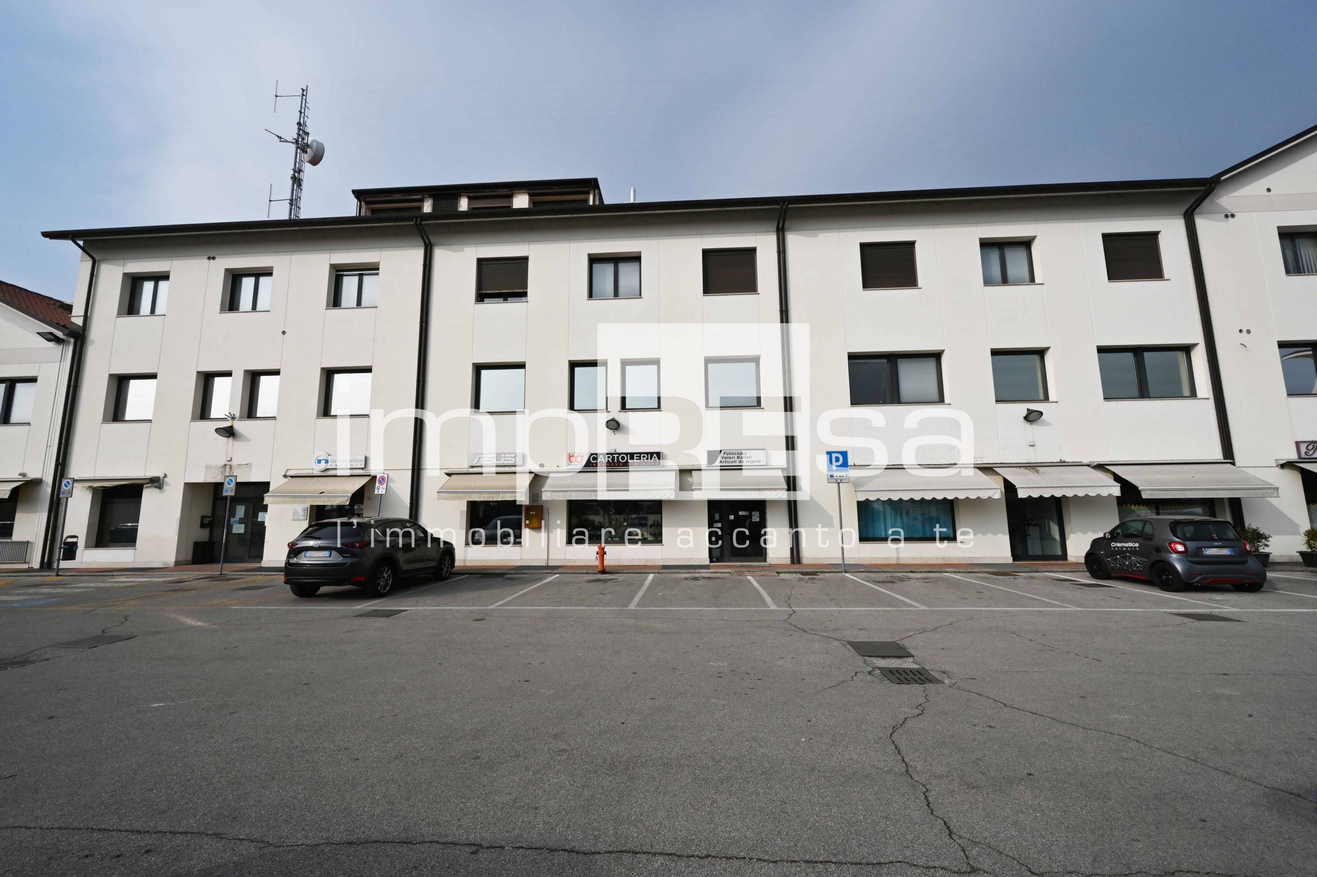 Ufficio / Studio in vendita a Conegliano, 9999 locali, zona Località: Centro, prezzo € 2.300.000 | PortaleAgenzieImmobiliari.it