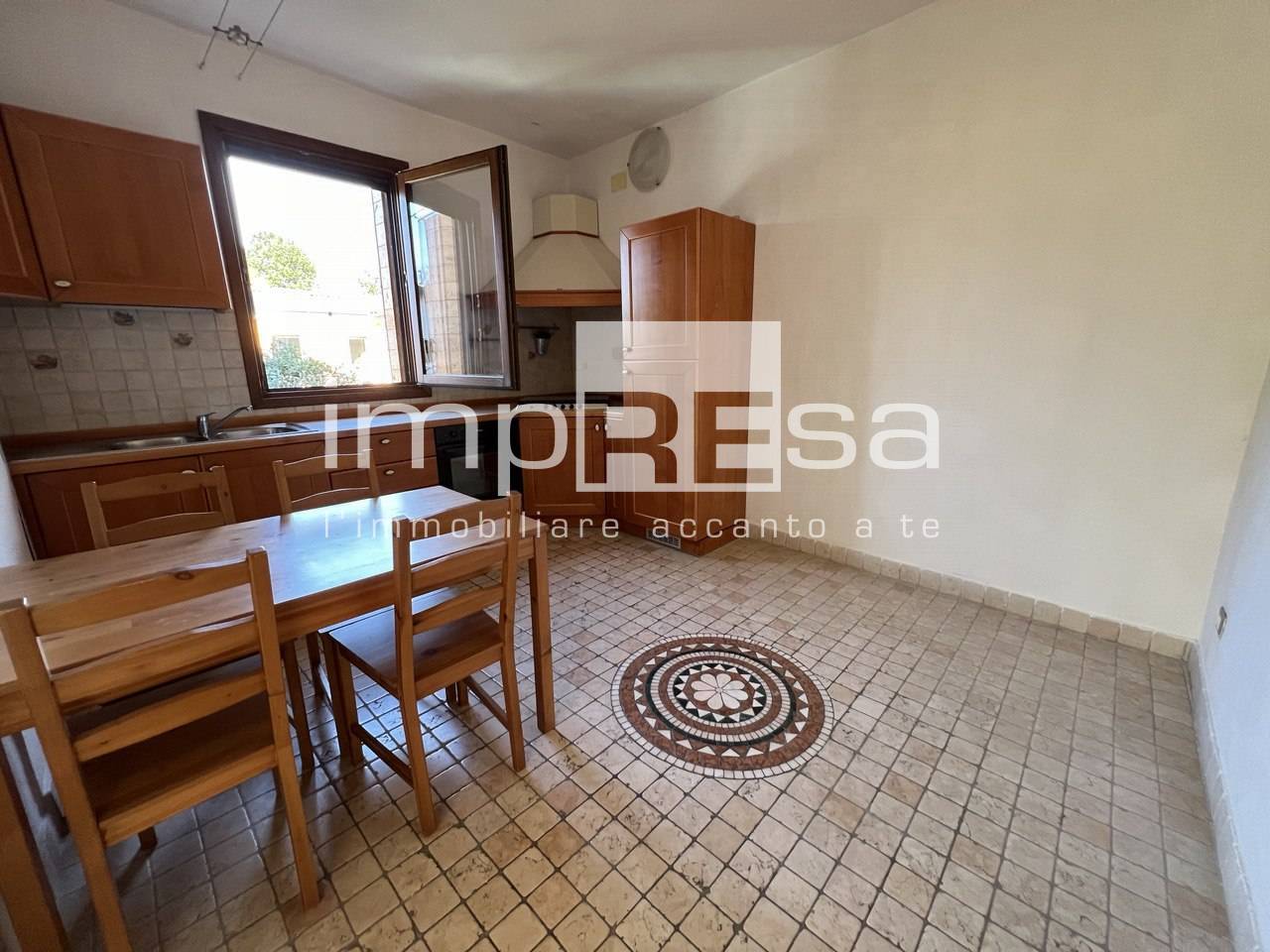 Appartamento in vendita a Mirano, 3 locali, prezzo € 115.000 | PortaleAgenzieImmobiliari.it
