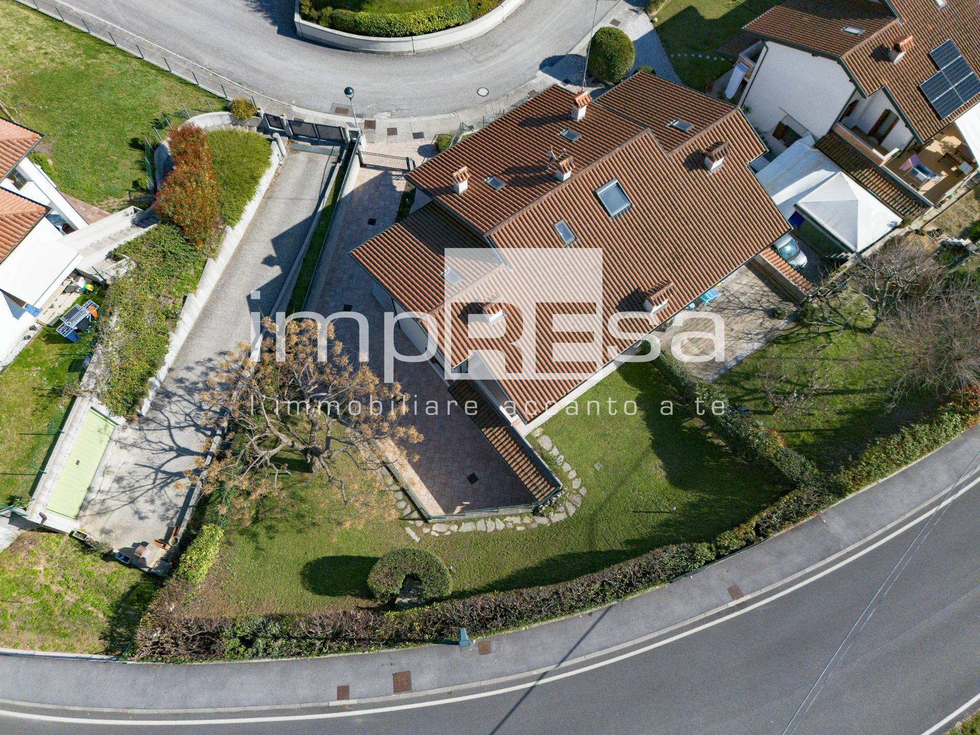 Villa Bifamiliare in vendita a Tarzo - Zona: Nogarolo