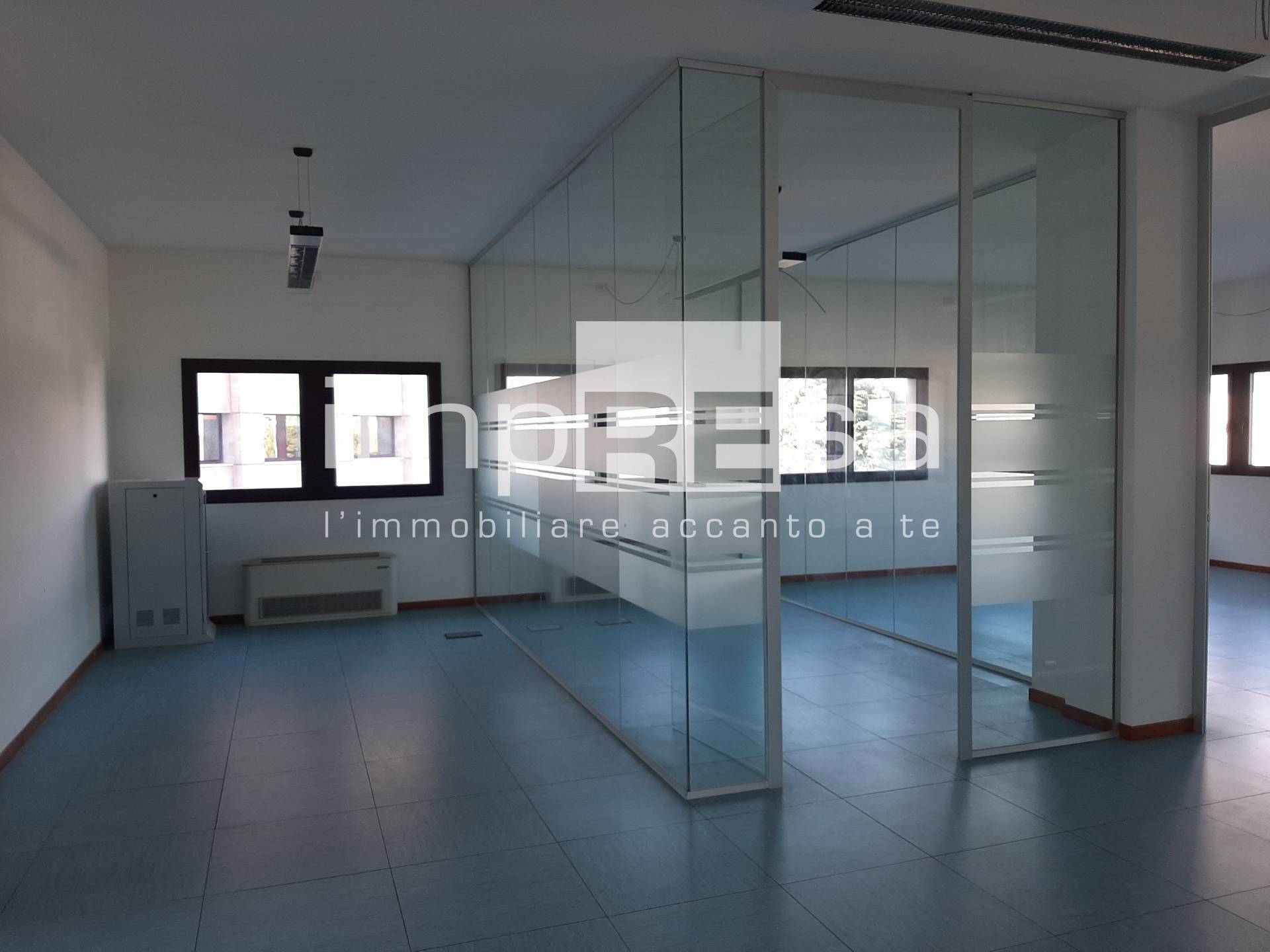 Ufficio / Studio in vendita a Treviso, 9999 locali, zona ellana, prezzo € 290.700 | PortaleAgenzieImmobiliari.it