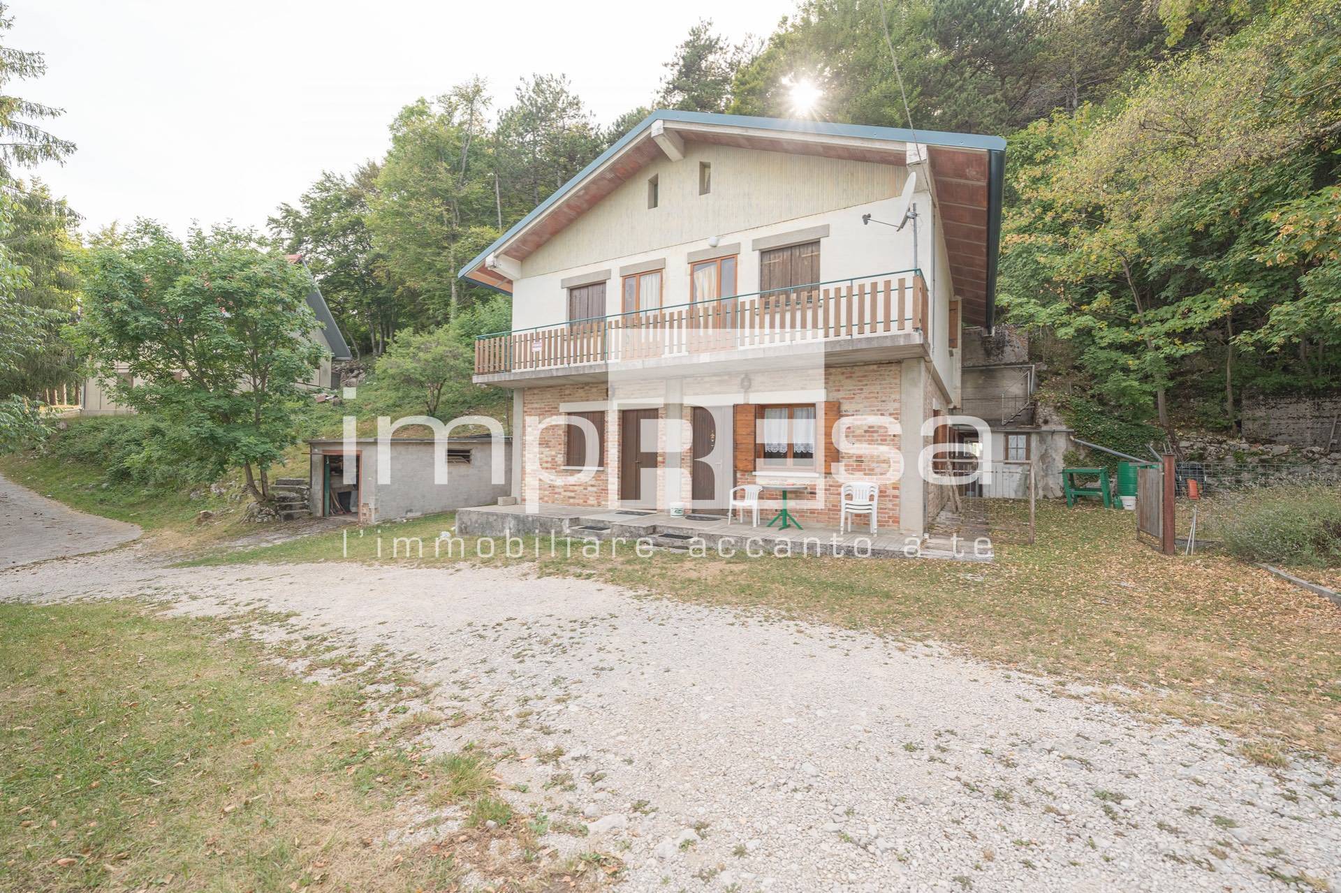 Villa Bifamiliare in vendita a Caneva, 4 locali, zona rdin, prezzo € 60.000 | PortaleAgenzieImmobiliari.it