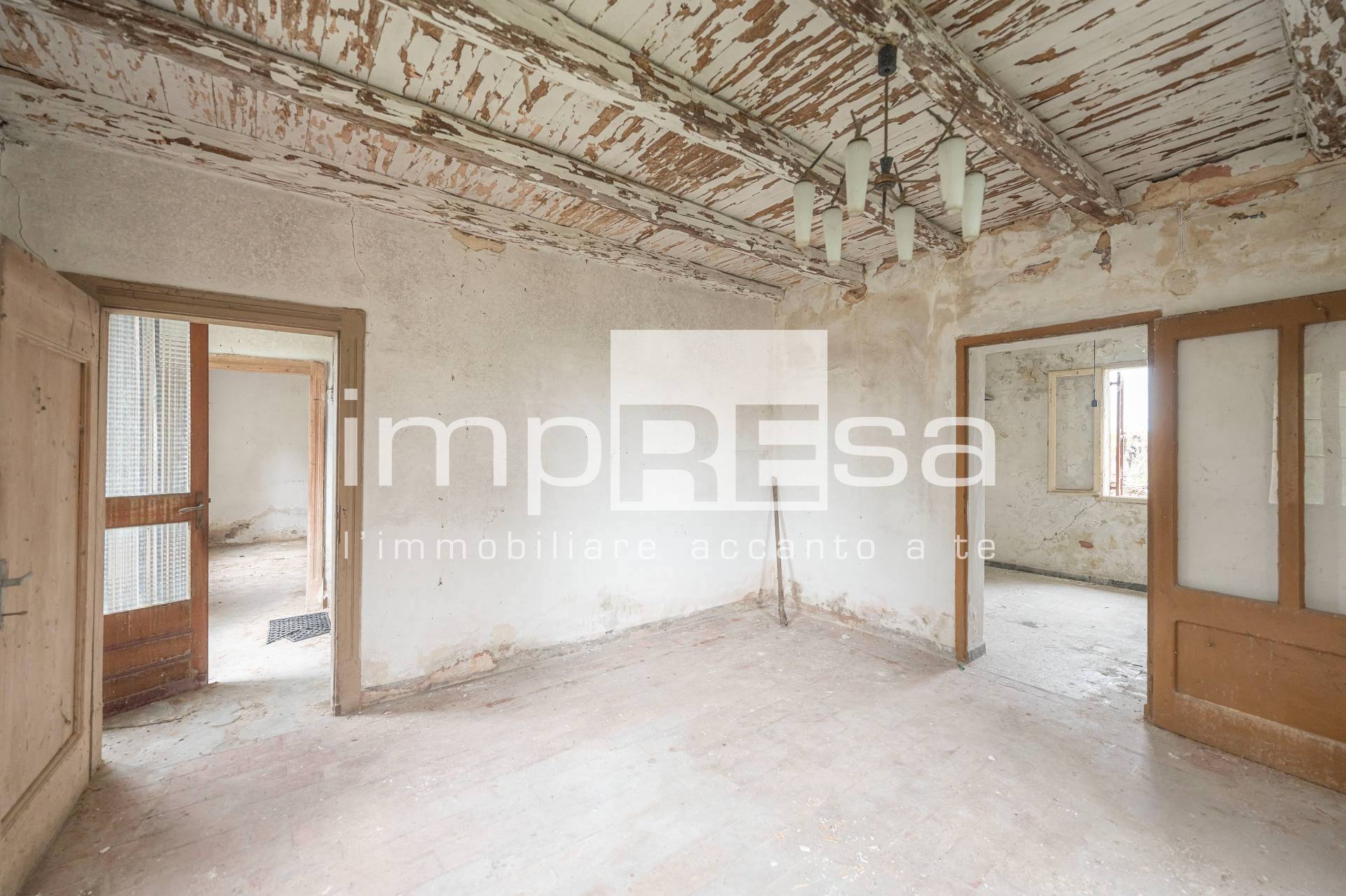 Rustico / Casale in vendita a Pasiano di Pordenone, 3 locali, zona Località: S.Andrea, prezzo € 60.000 | PortaleAgenzieImmobiliari.it