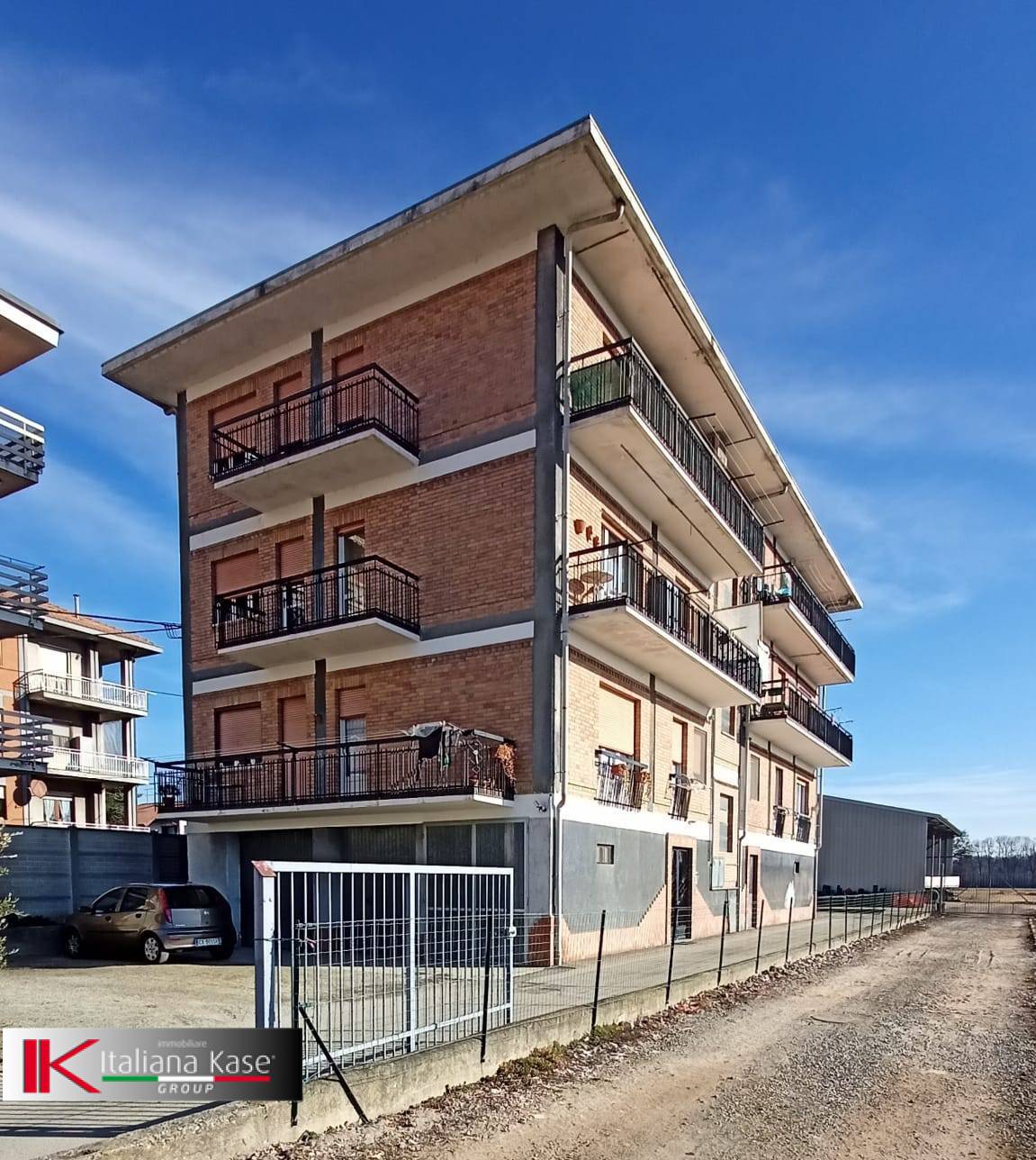 Appartamento in vendita a Foglizzo, 4 locali, zona Località: foglizzo, prezzo € 58.000 | PortaleAgenzieImmobiliari.it