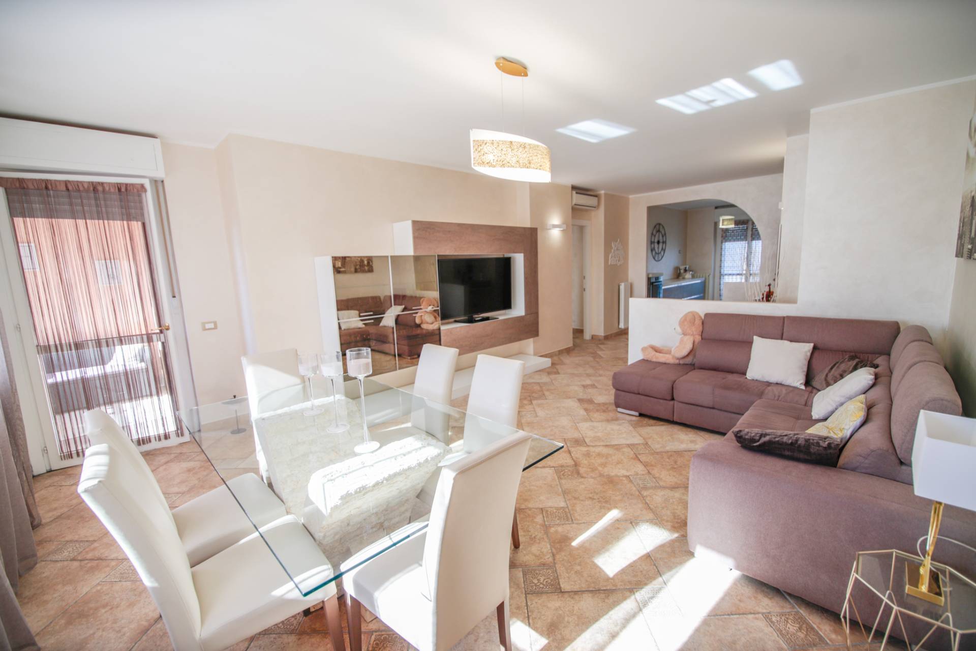Appartamento in vendita a Venaria Reale, 4 locali, prezzo € 219.000 | PortaleAgenzieImmobiliari.it