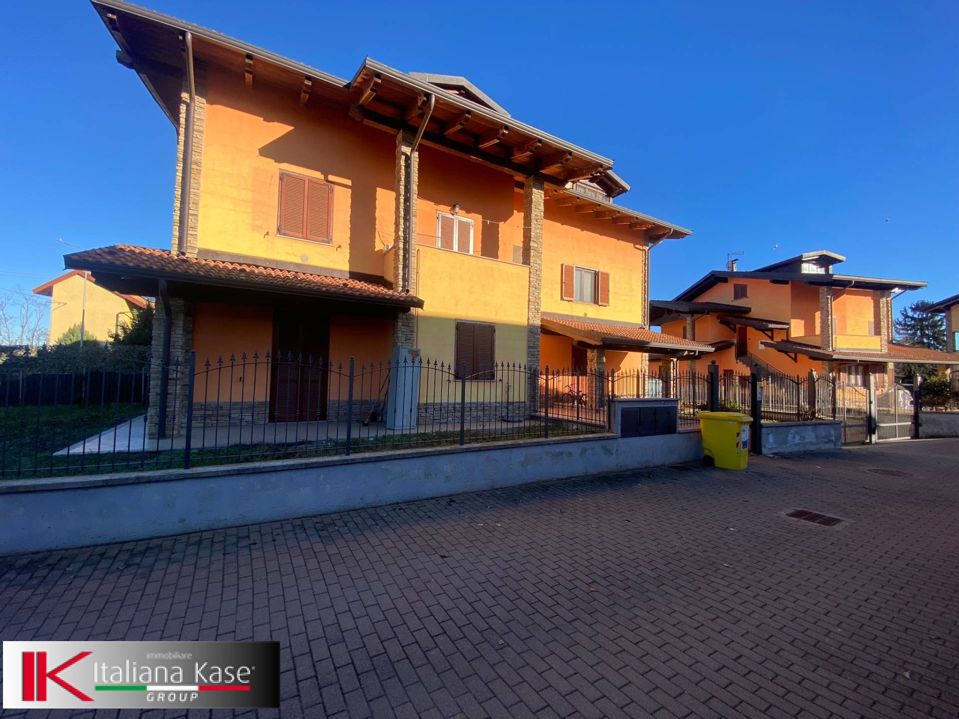 Appartamento in vendita a Caluso, 3 locali, zona Località: Ar?, prezzo € 145.000 | PortaleAgenzieImmobiliari.it