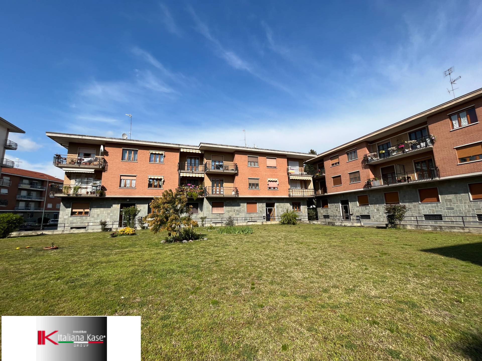 Appartamento in vendita a Gassino Torinese, 3 locali, zona Località: GassinoTorinese, prezzo € 95.000 | PortaleAgenzieImmobiliari.it