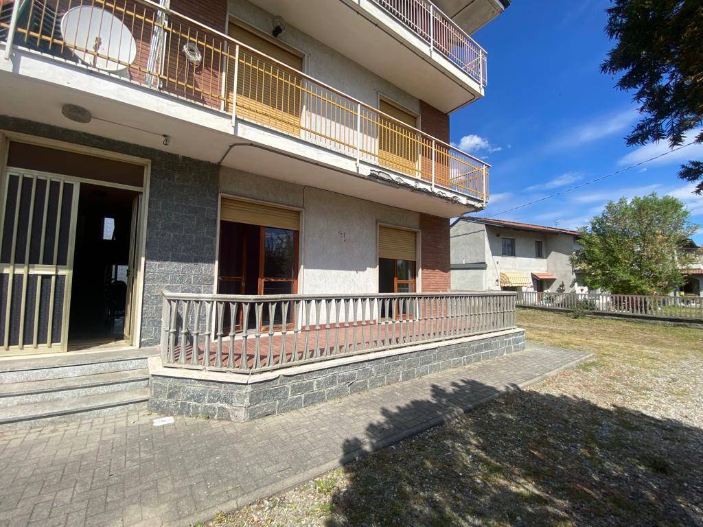 Appartamento in vendita a Caluso, 3 locali, zona Località: Caluso, prezzo € 45.000 | PortaleAgenzieImmobiliari.it