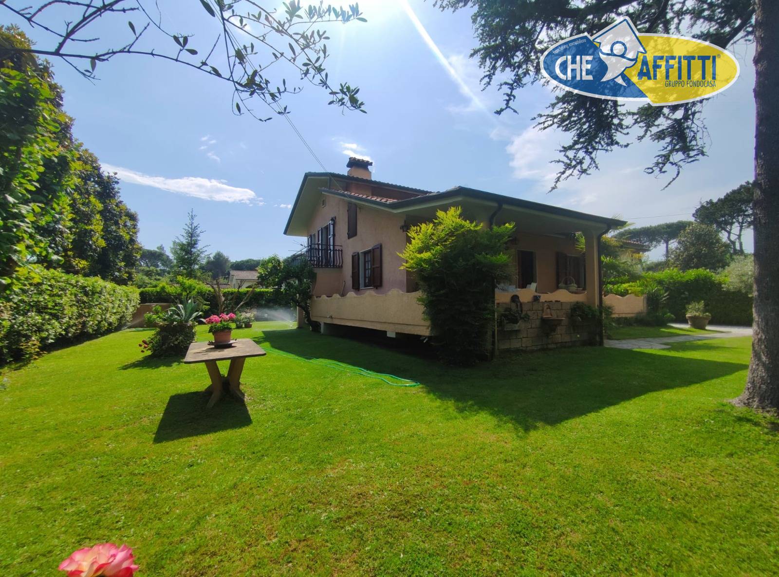 Villa in affitto a Massa, 4 locali, zona romo, prezzo € 2.500 | PortaleAgenzieImmobiliari.it