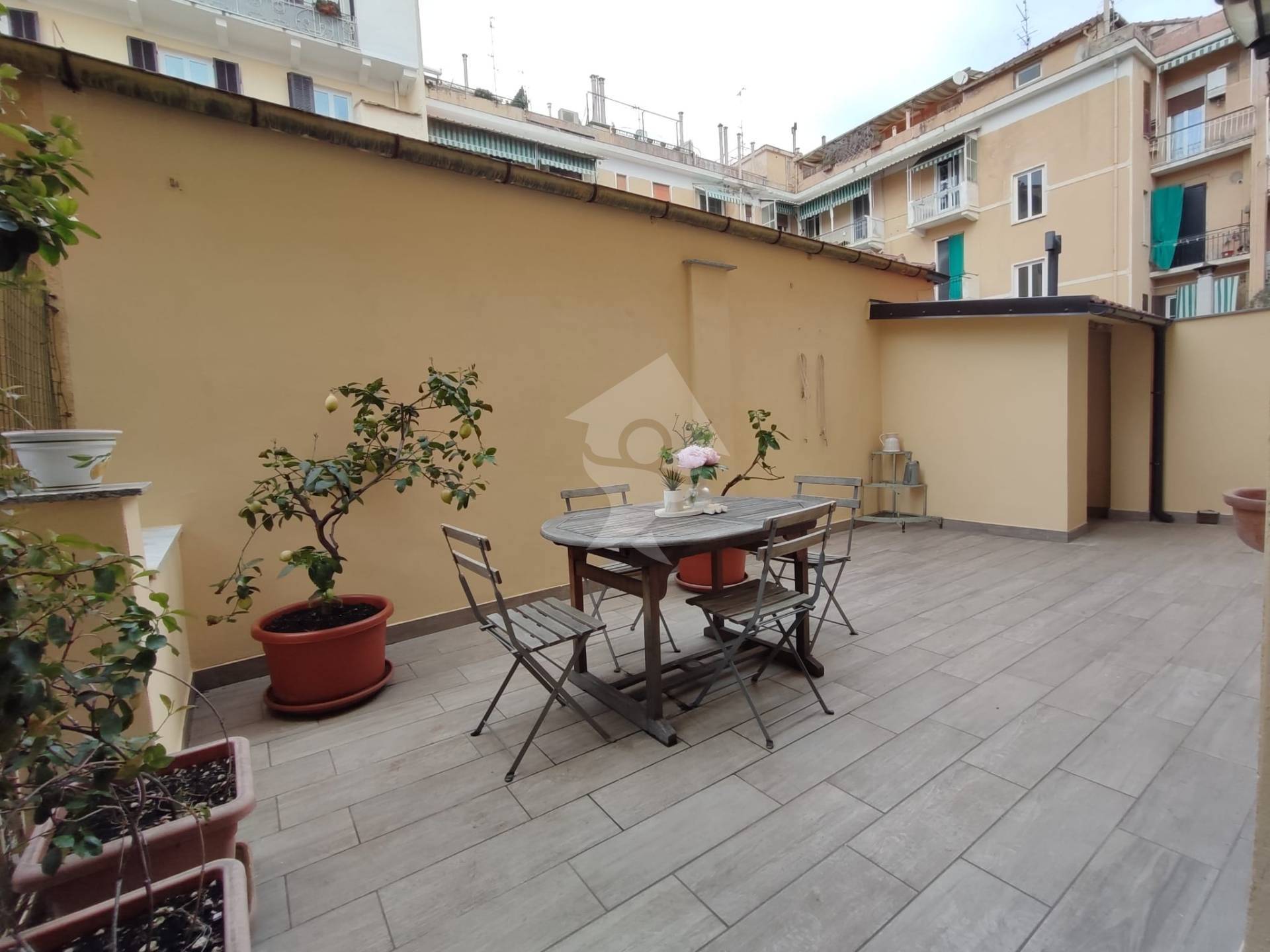 Appartamento in affitto a Alassio, 5 locali, prezzo € 1.800 | PortaleAgenzieImmobiliari.it