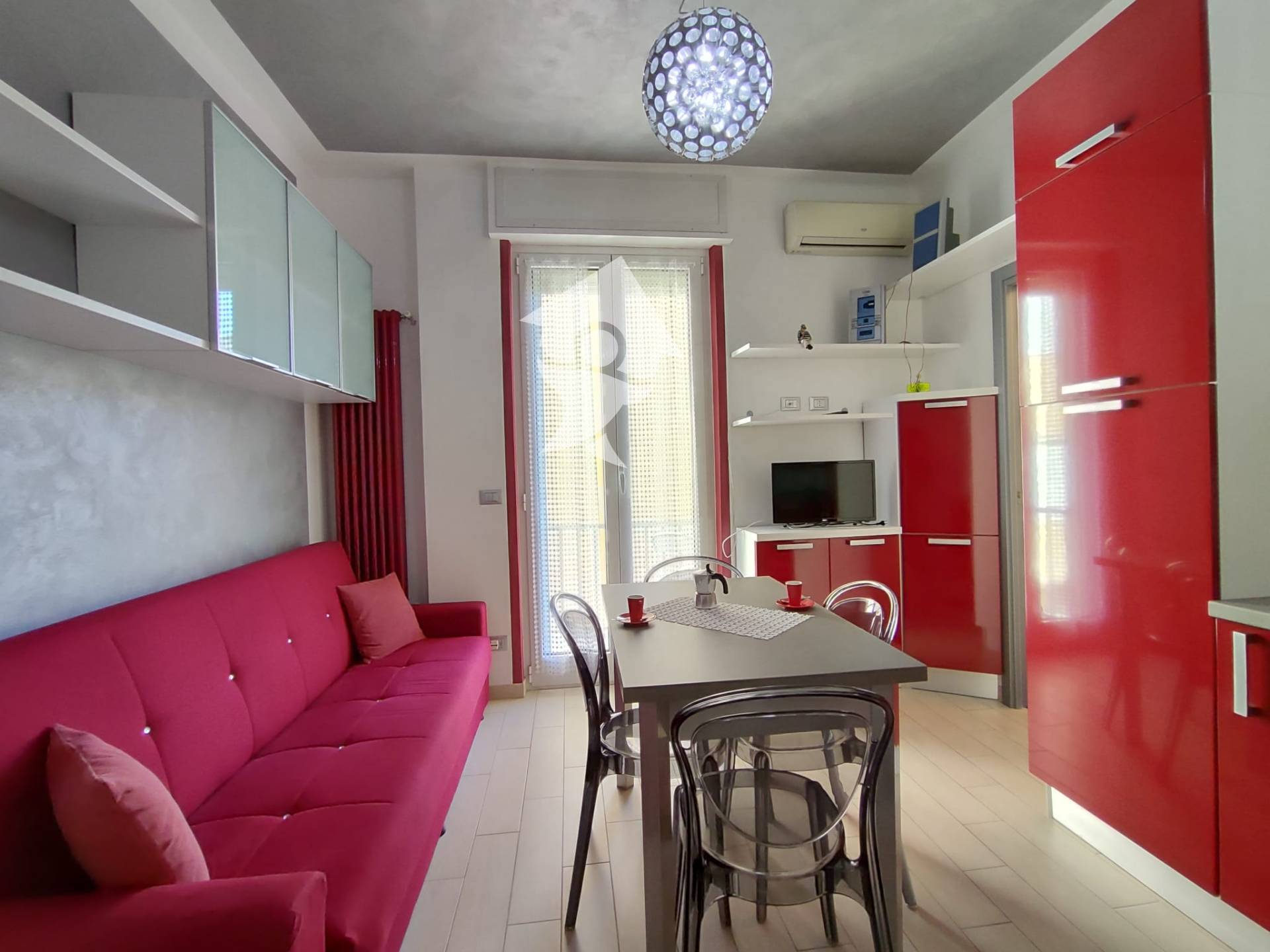 Appartamento in affitto a Alassio, 2 locali, prezzo € 1.100 | PortaleAgenzieImmobiliari.it