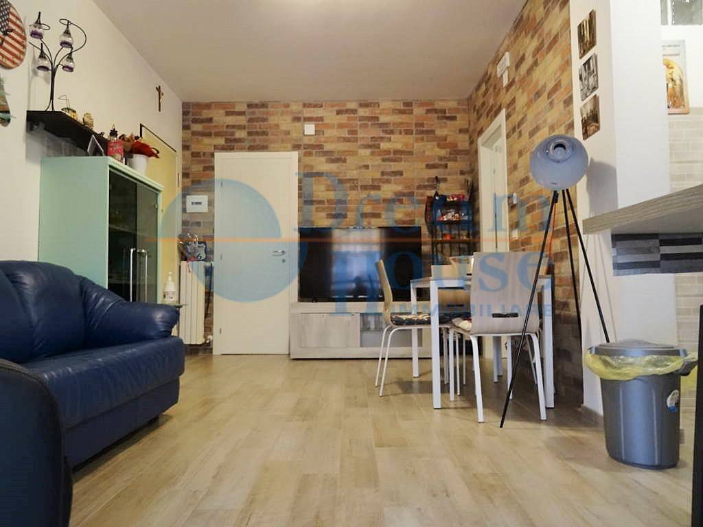 Appartamento in vendita a Martinsicuro, 3 locali, prezzo € 130.000 | PortaleAgenzieImmobiliari.it