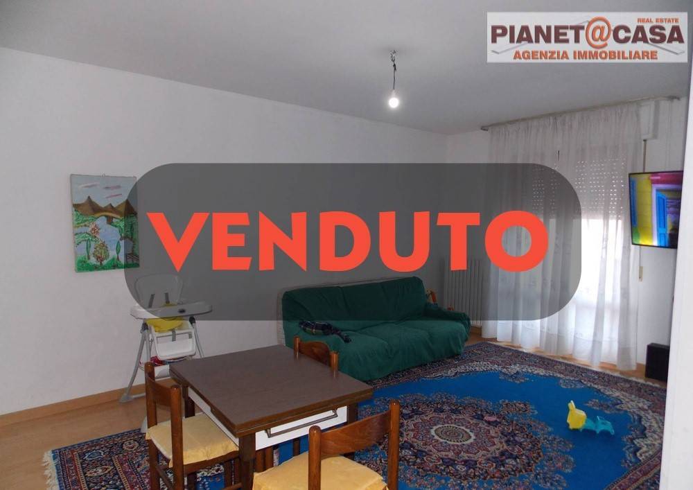 Appartamento in vendita a Spinetoli, 5 locali, zona Località: PAGLIAREDELTRONTO, prezzo € 99.000 | PortaleAgenzieImmobiliari.it