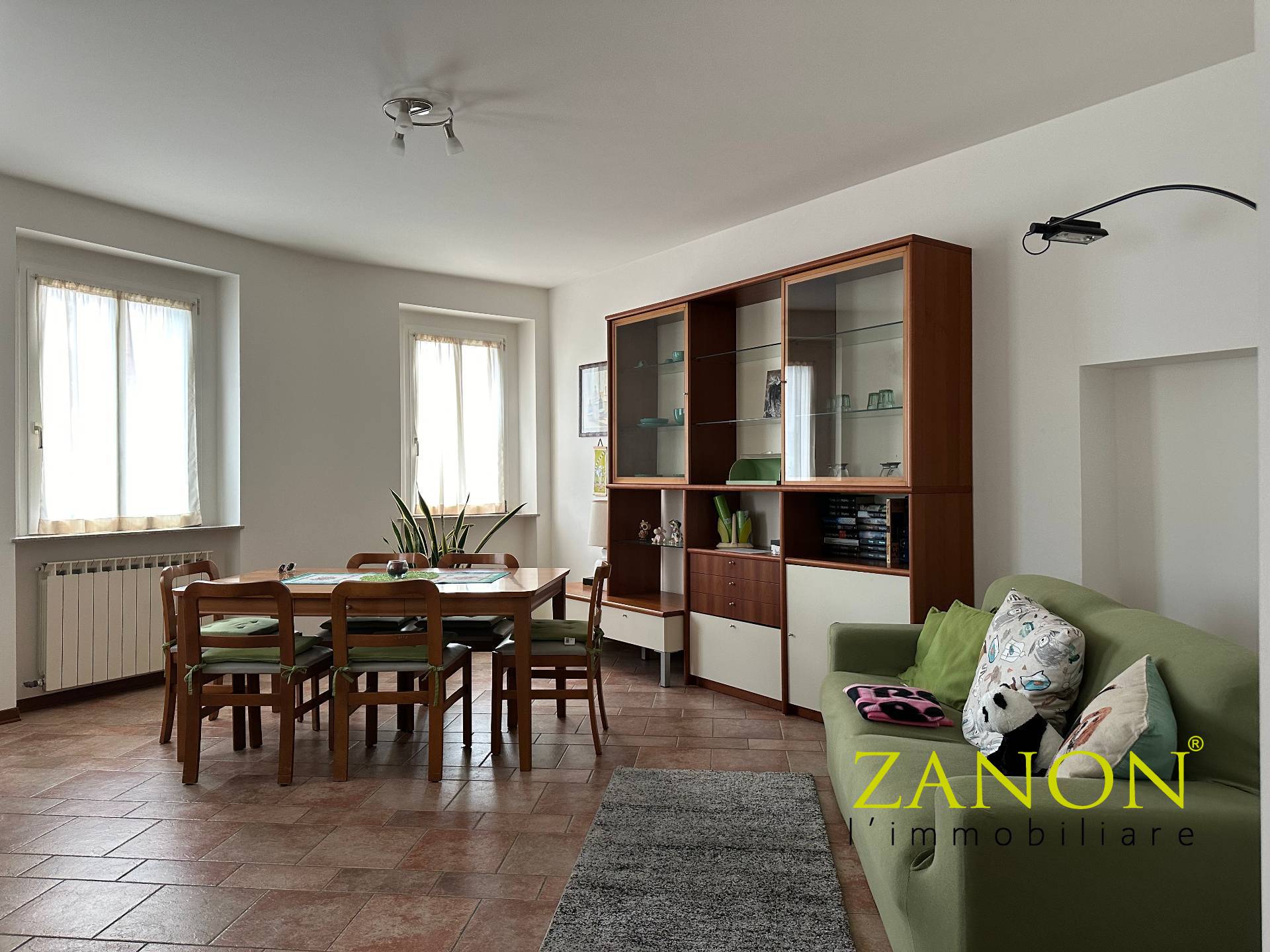 Appartamento in vendita a Monfalcone, 5 locali, prezzo € 120.000 | PortaleAgenzieImmobiliari.it
