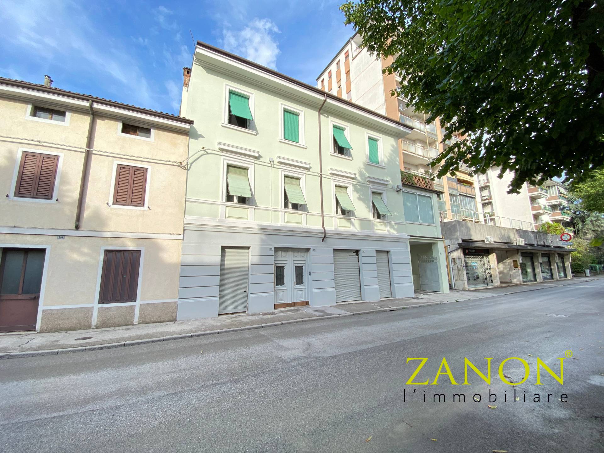 Appartamento in vendita a Gorizia, 6 locali, zona Località: SanRocco, prezzo € 155.000 | PortaleAgenzieImmobiliari.it