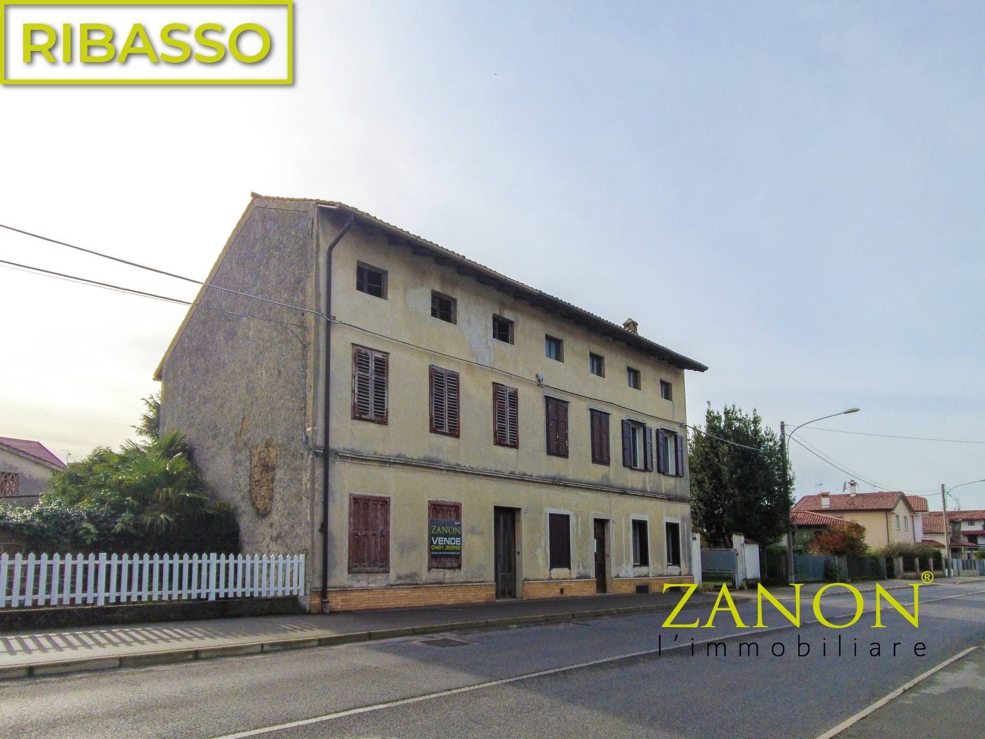 Soluzione Semindipendente in vendita a Gorizia, 9 locali, zona nico, prezzo € 45.000 | PortaleAgenzieImmobiliari.it