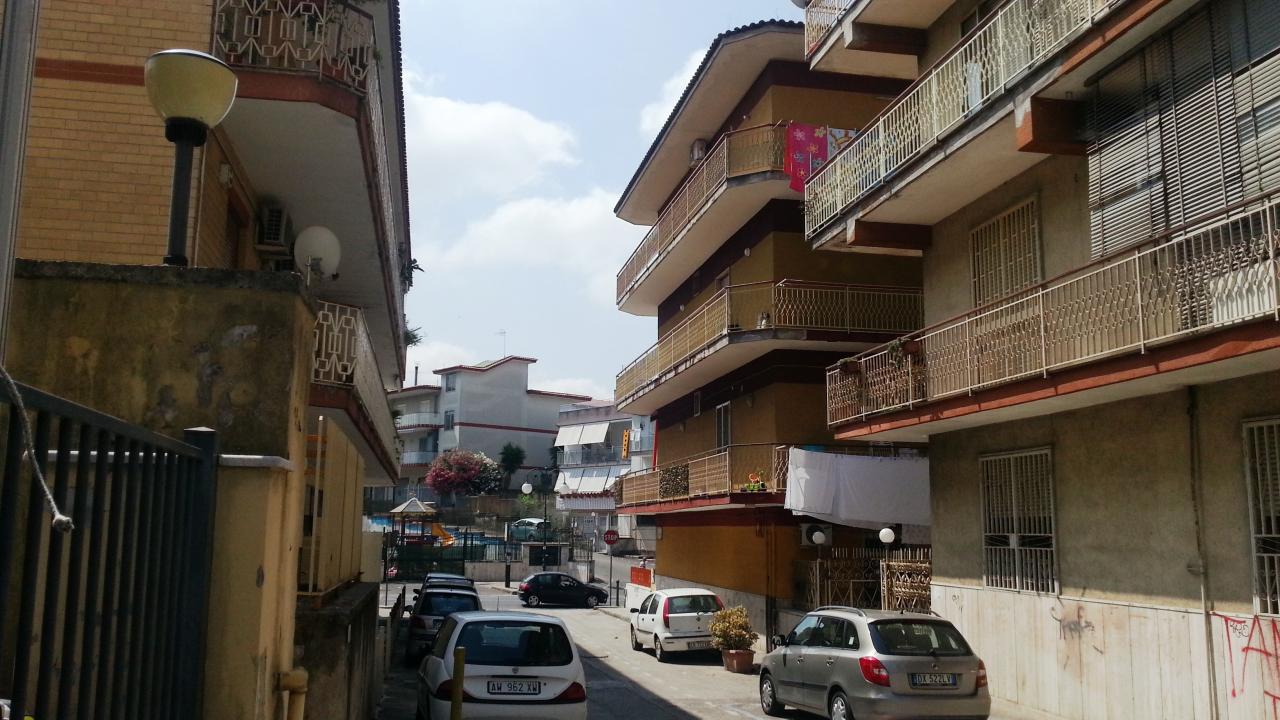 Appartamento in vendita a Qualiano, 3 locali, prezzo € 96.000 | PortaleAgenzieImmobiliari.it