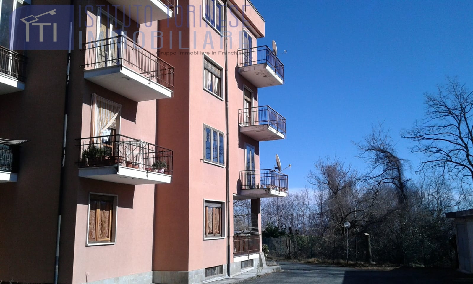 Appartamento in vendita a Forno Canavese, 8 locali, prezzo € 79.000 | PortaleAgenzieImmobiliari.it