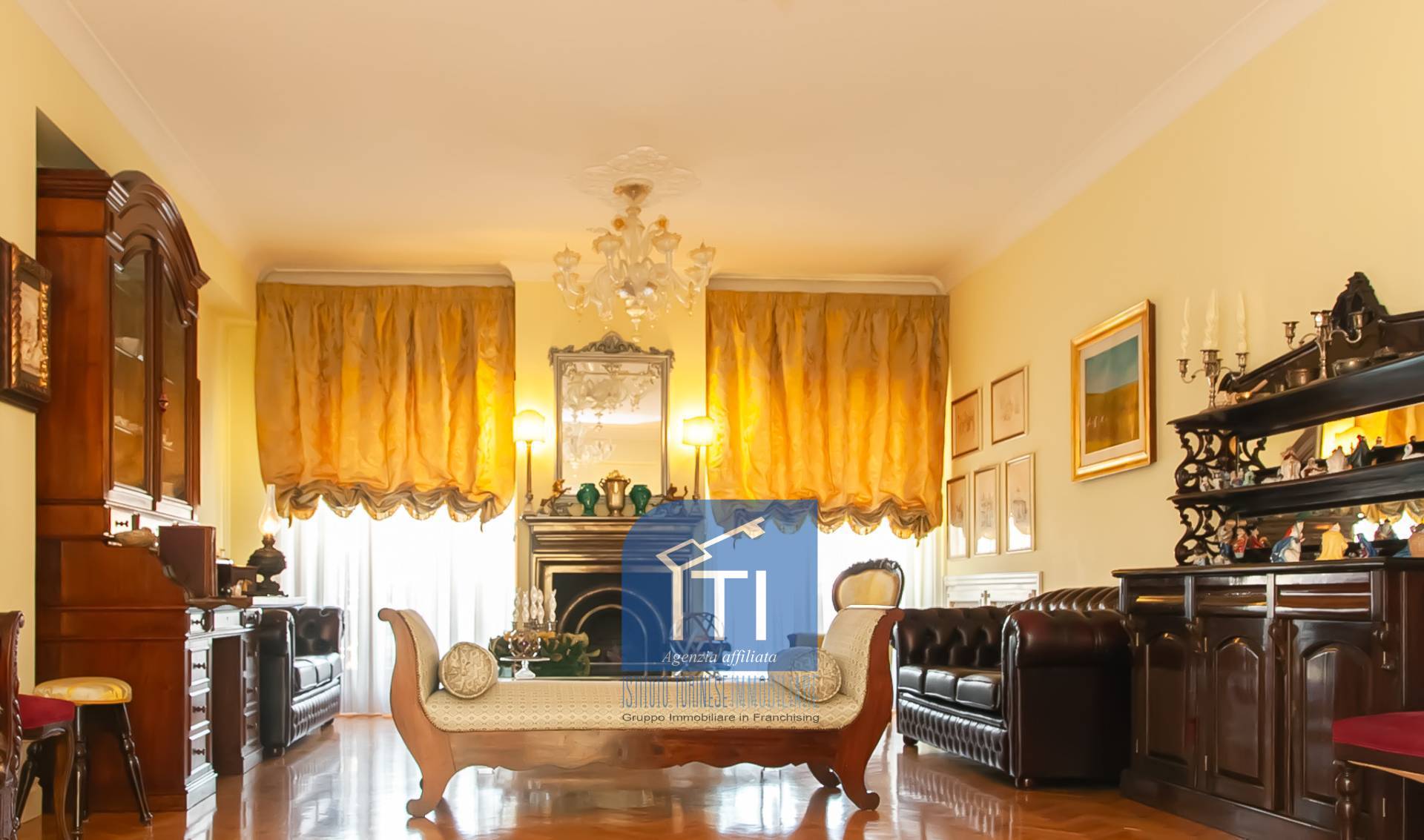 Appartamento in vendita a Cassino, 9 locali, prezzo € 420.000 | PortaleAgenzieImmobiliari.it