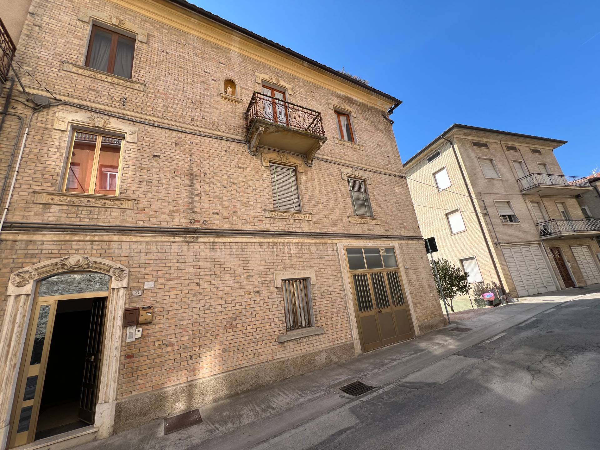 Appartamento in vendita a Torre San Patrizio, 3 locali, prezzo € 70.000 | PortaleAgenzieImmobiliari.it