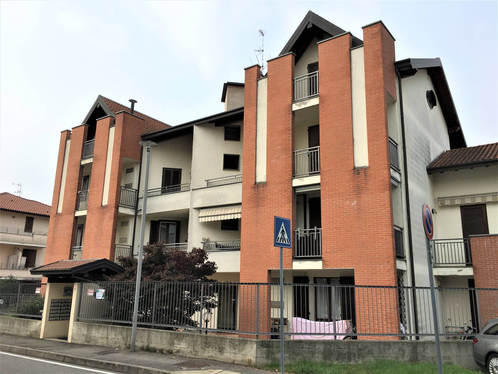 Appartamento in vendita a Cardano al Campo, 1 locali, prezzo € 65.000 | PortaleAgenzieImmobiliari.it