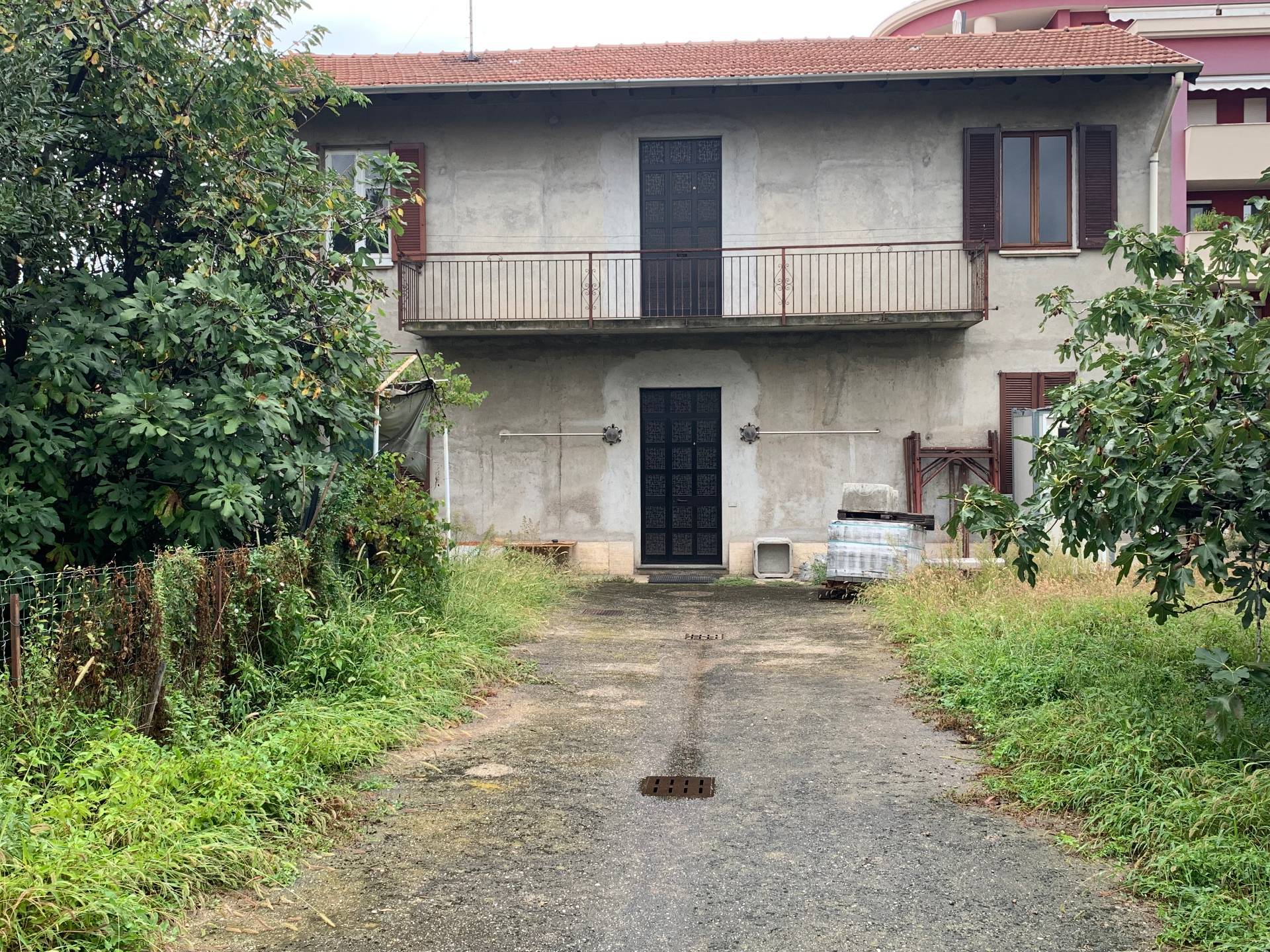 Soluzione Indipendente in vendita a Legnano, 3 locali, zona Località: Olmina, prezzo € 250.000 | PortaleAgenzieImmobiliari.it