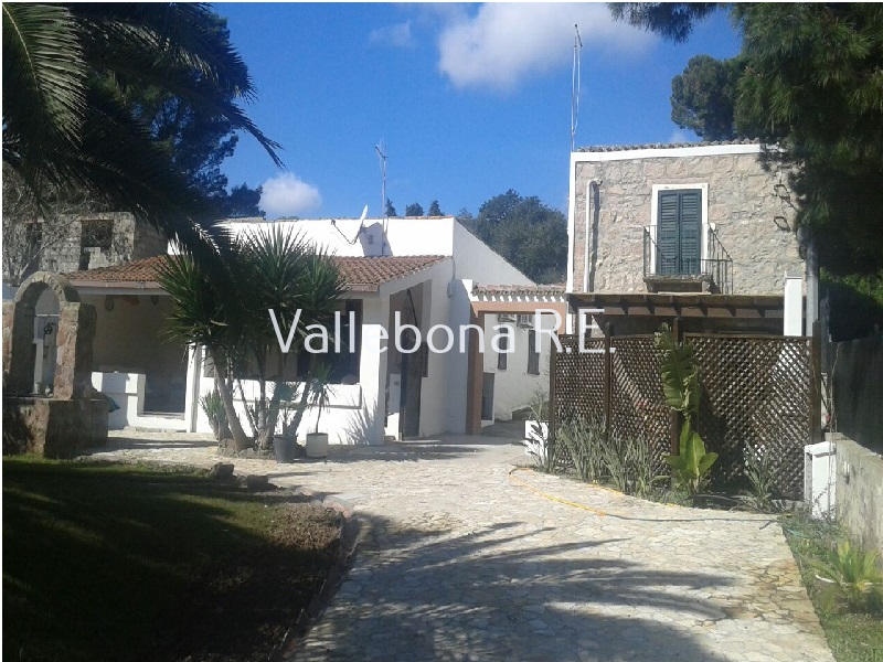 Villa in vendita a Carloforte, 9 locali, zona Località: Carlofortefuoripaese/Outsidetown, prezzo € 550.000 | CambioCasa.it
