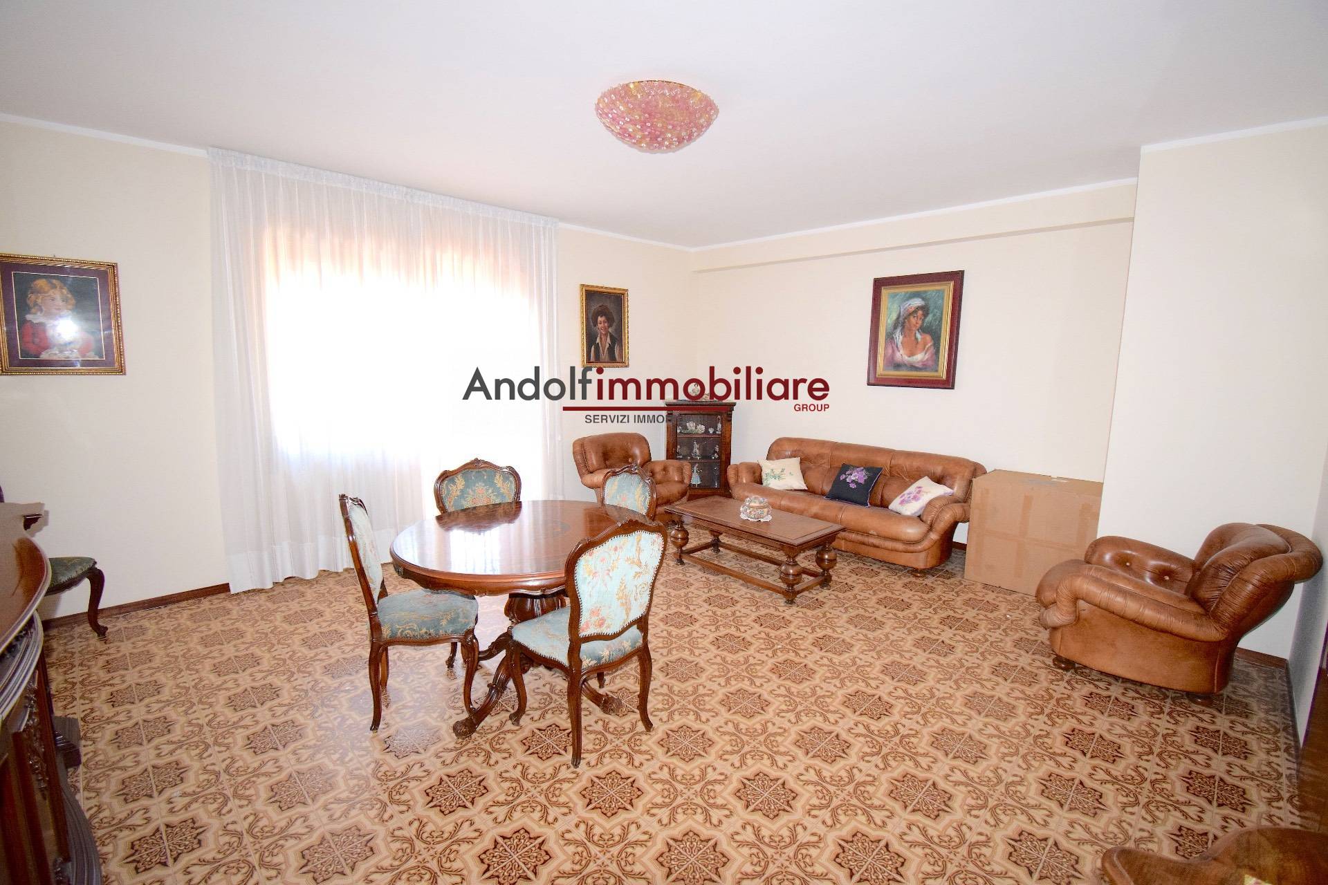 Appartamento in vendita a Gaeta, 5 locali, prezzo € 319.000 | CambioCasa.it