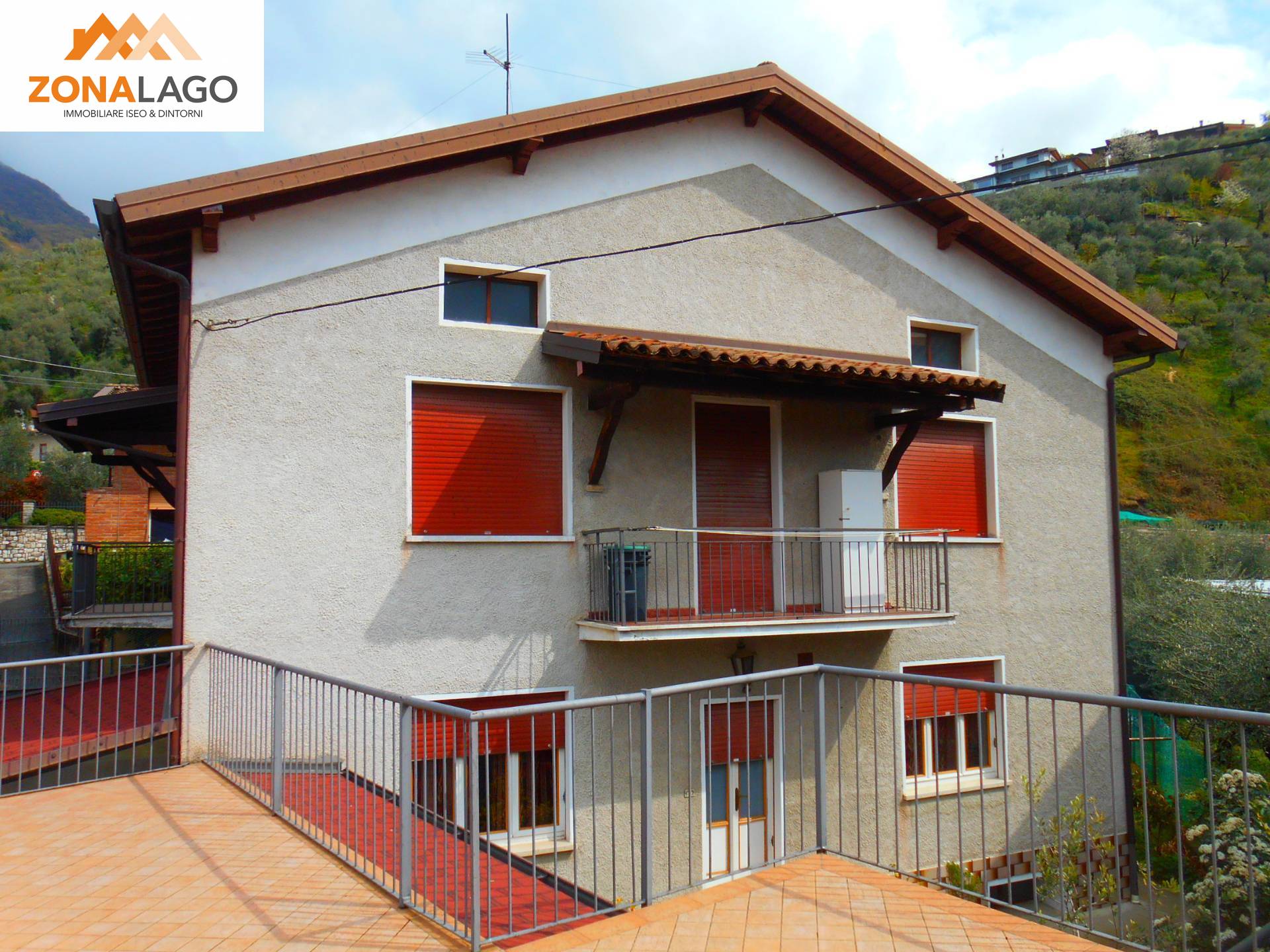 Appartamento in vendita a Marone, 4 locali, prezzo € 160.000 | PortaleAgenzieImmobiliari.it