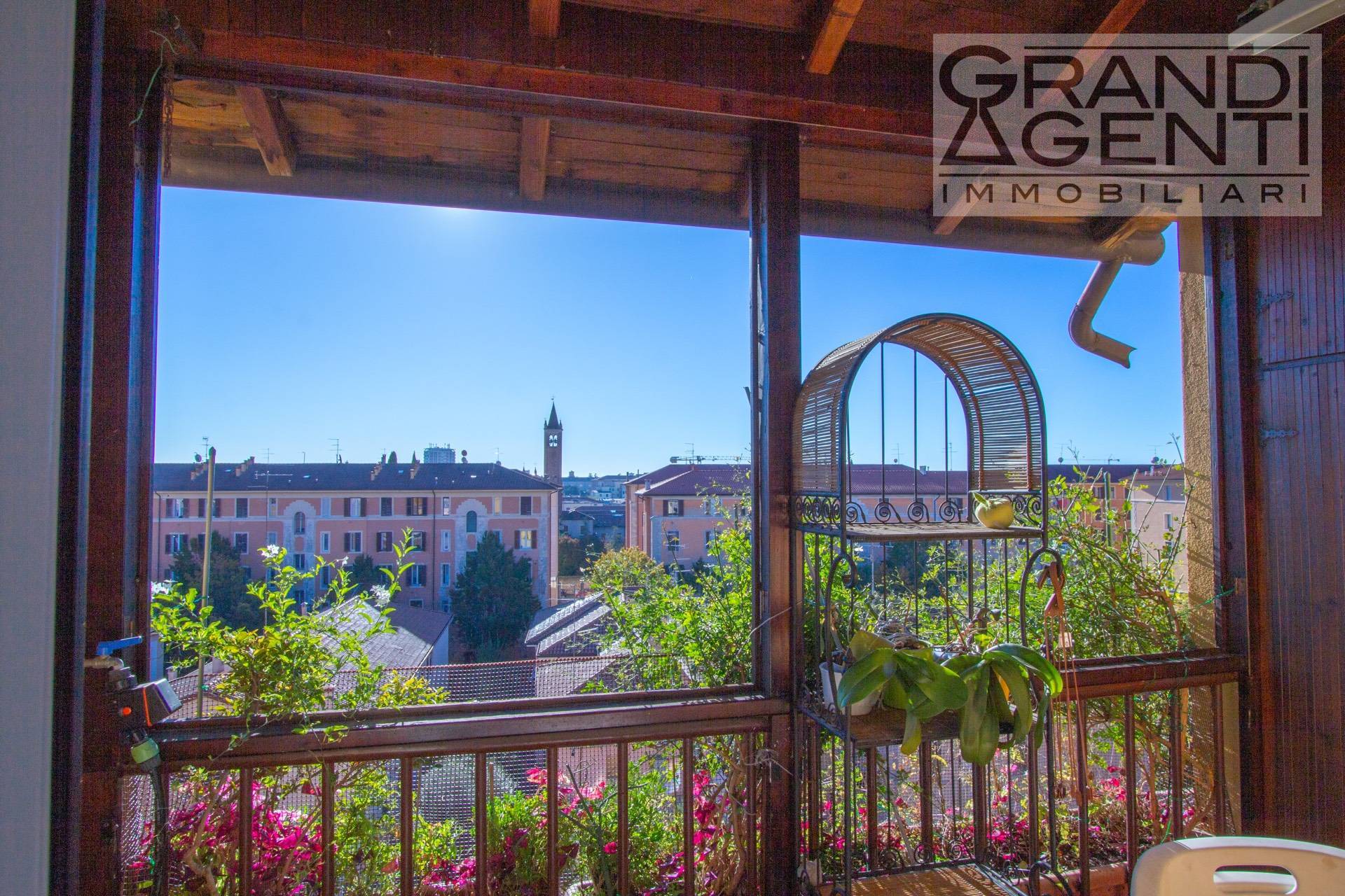 Appartamento in vendita a Verona, 4 locali, zona Località: SanZeno, prezzo € 460.000 | PortaleAgenzieImmobiliari.it