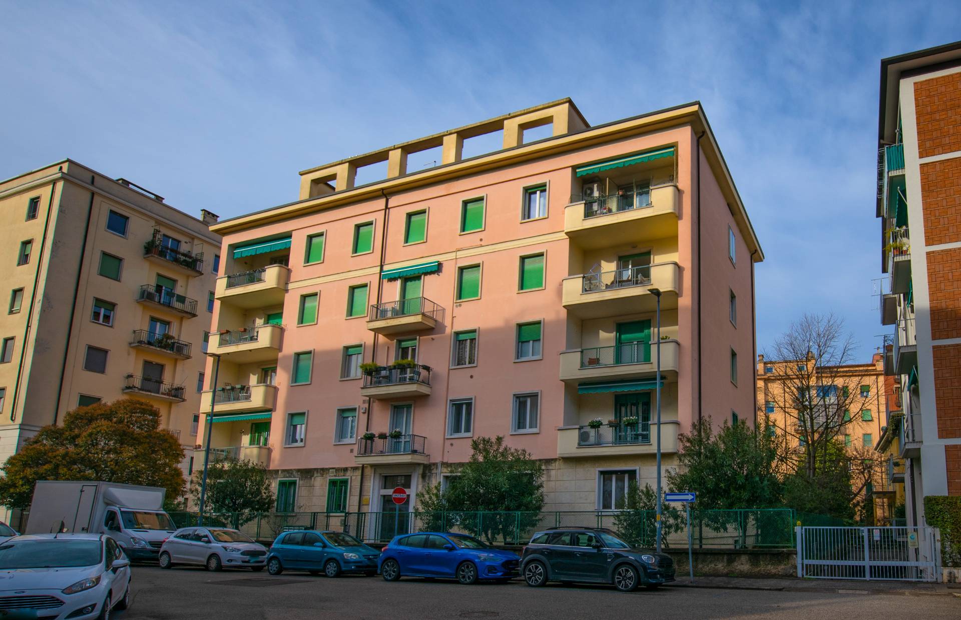 Appartamento in vendita a Verona, 5 locali, zona Località: BorgoTrento, prezzo € 635.000 | PortaleAgenzieImmobiliari.it