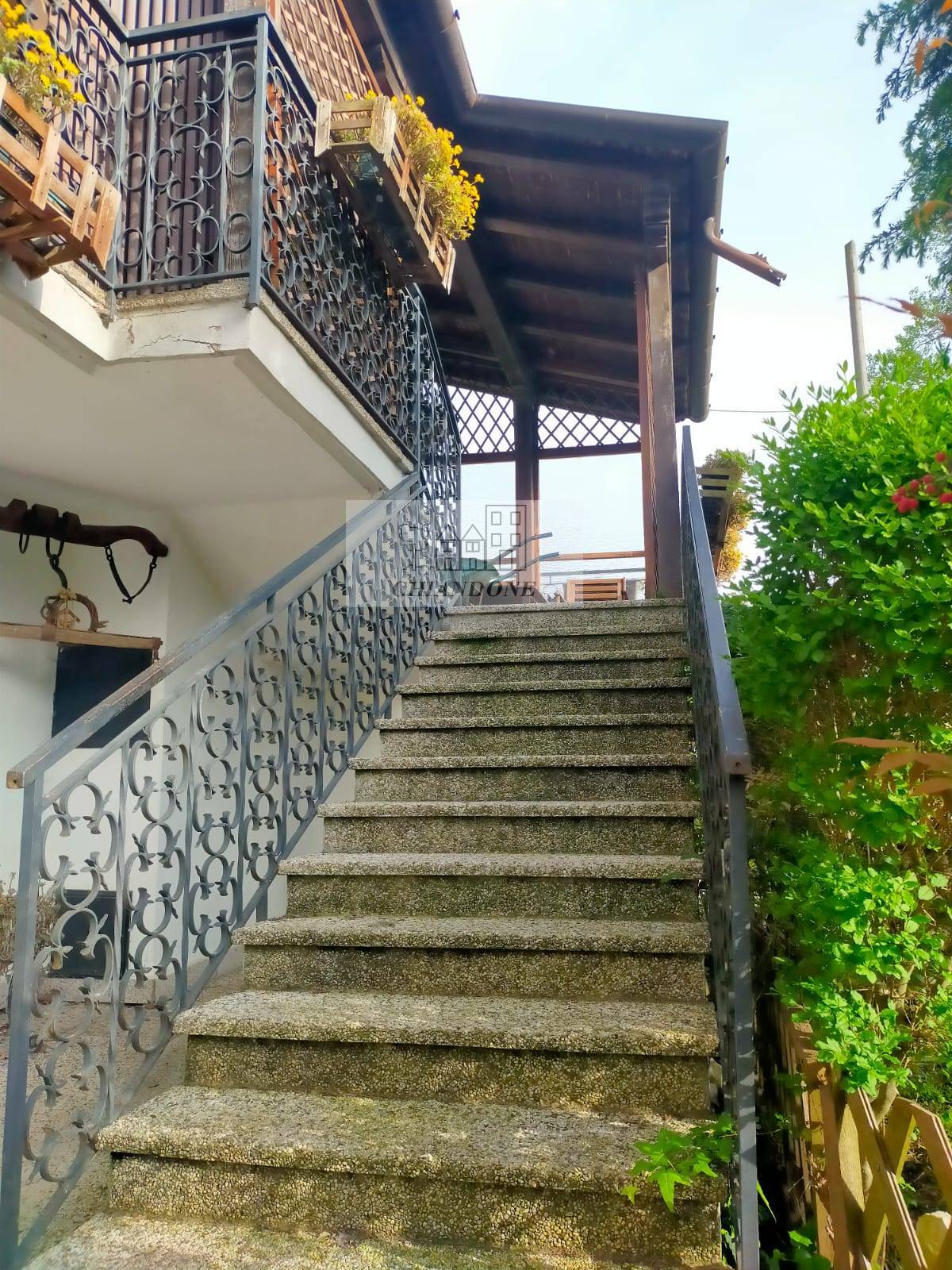 Villa Bifamiliare in vendita a Rivignano Teor, 9 locali, prezzo € 169.000 | PortaleAgenzieImmobiliari.it
