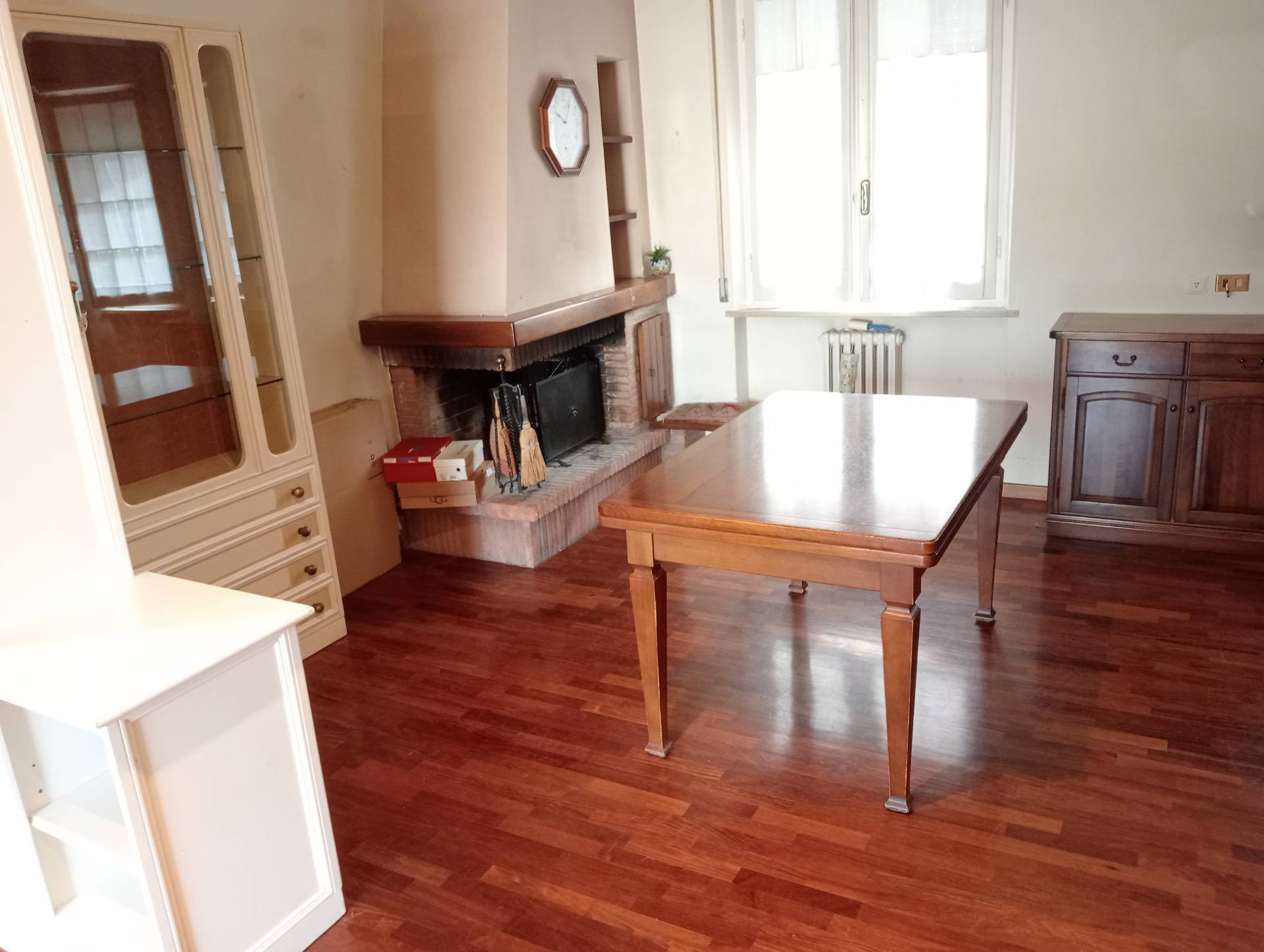 Appartamento in vendita a Loreto, 5 locali, prezzo € 189.000 | CambioCasa.it