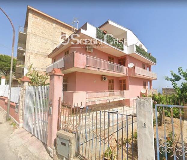 Appartamento in vendita a Carini, 6 locali, prezzo € 137.000 | PortaleAgenzieImmobiliari.it