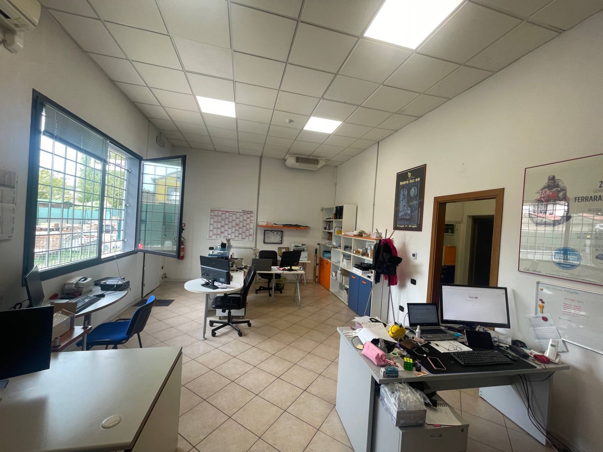 Ufficio / Studio in vendita a Ferrara, 9999 locali, zona Località: FuoriMura-ZonaNord-Ovest, prezzo € 199.000 | CambioCasa.it