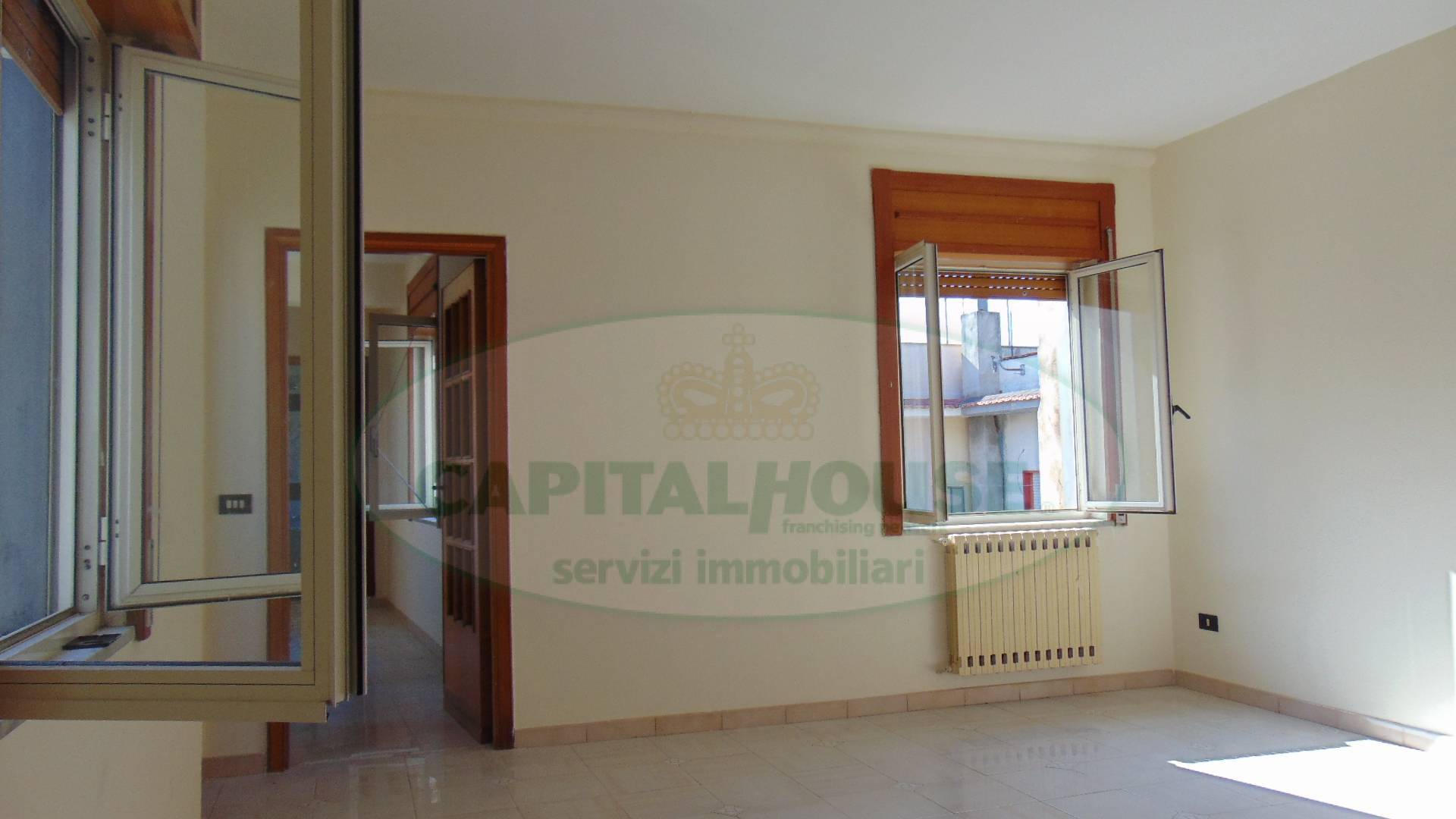 Appartamento in vendita a Sirignano, 3 locali, prezzo € 68.000 | CambioCasa.it