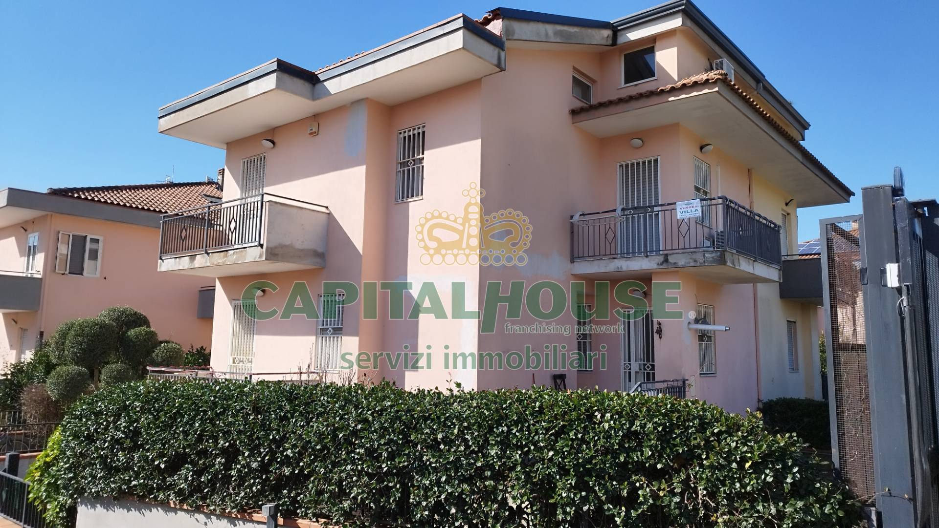 Villa in vendita a Pignataro Maggiore, 7 locali, prezzo € 144.000 | PortaleAgenzieImmobiliari.it