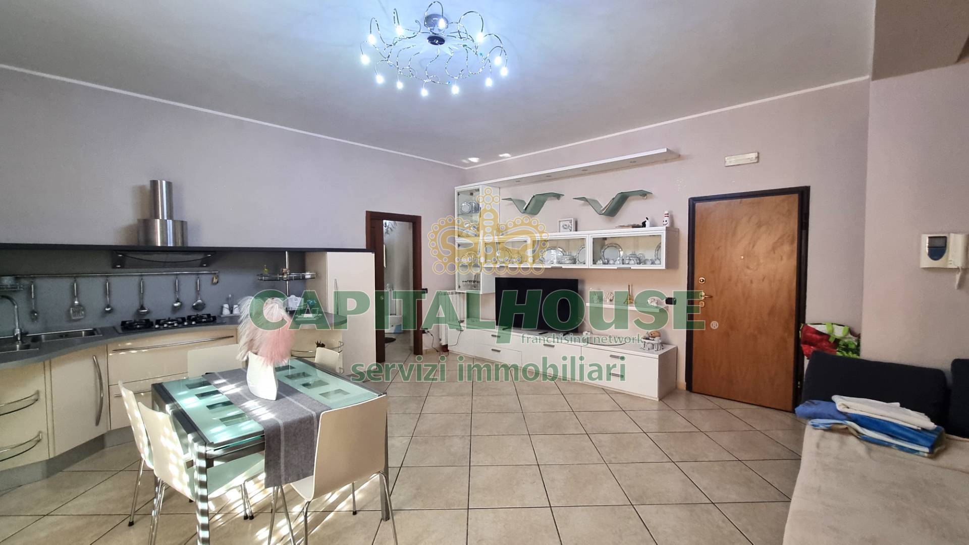 Appartamento in vendita a Portico di Caserta, 3 locali, prezzo € 118.000 | PortaleAgenzieImmobiliari.it