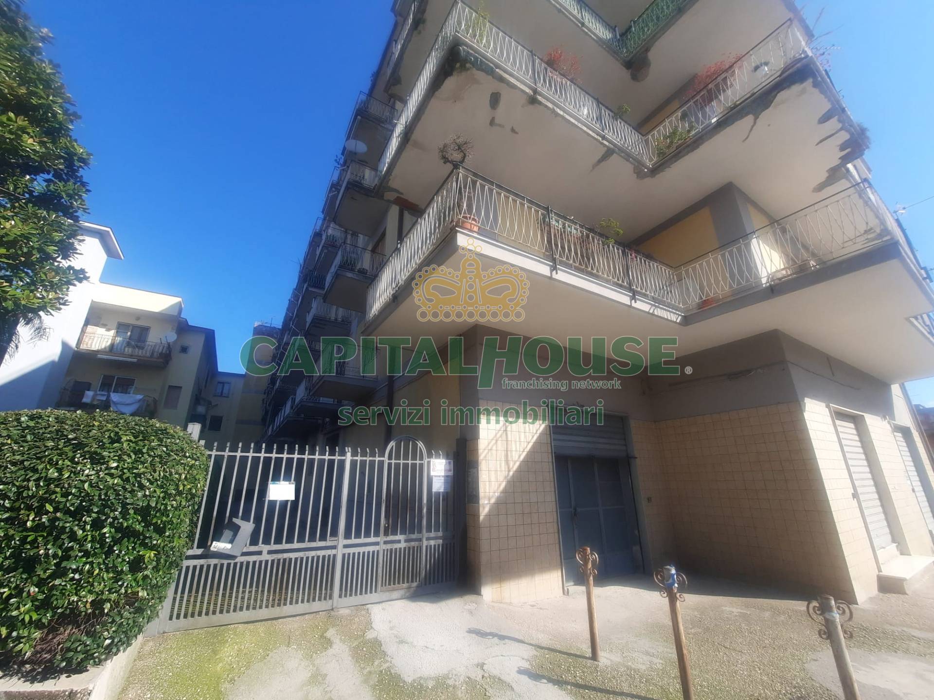Appartamento in vendita a Marigliano, 4 locali, prezzo € 115.000 | PortaleAgenzieImmobiliari.it