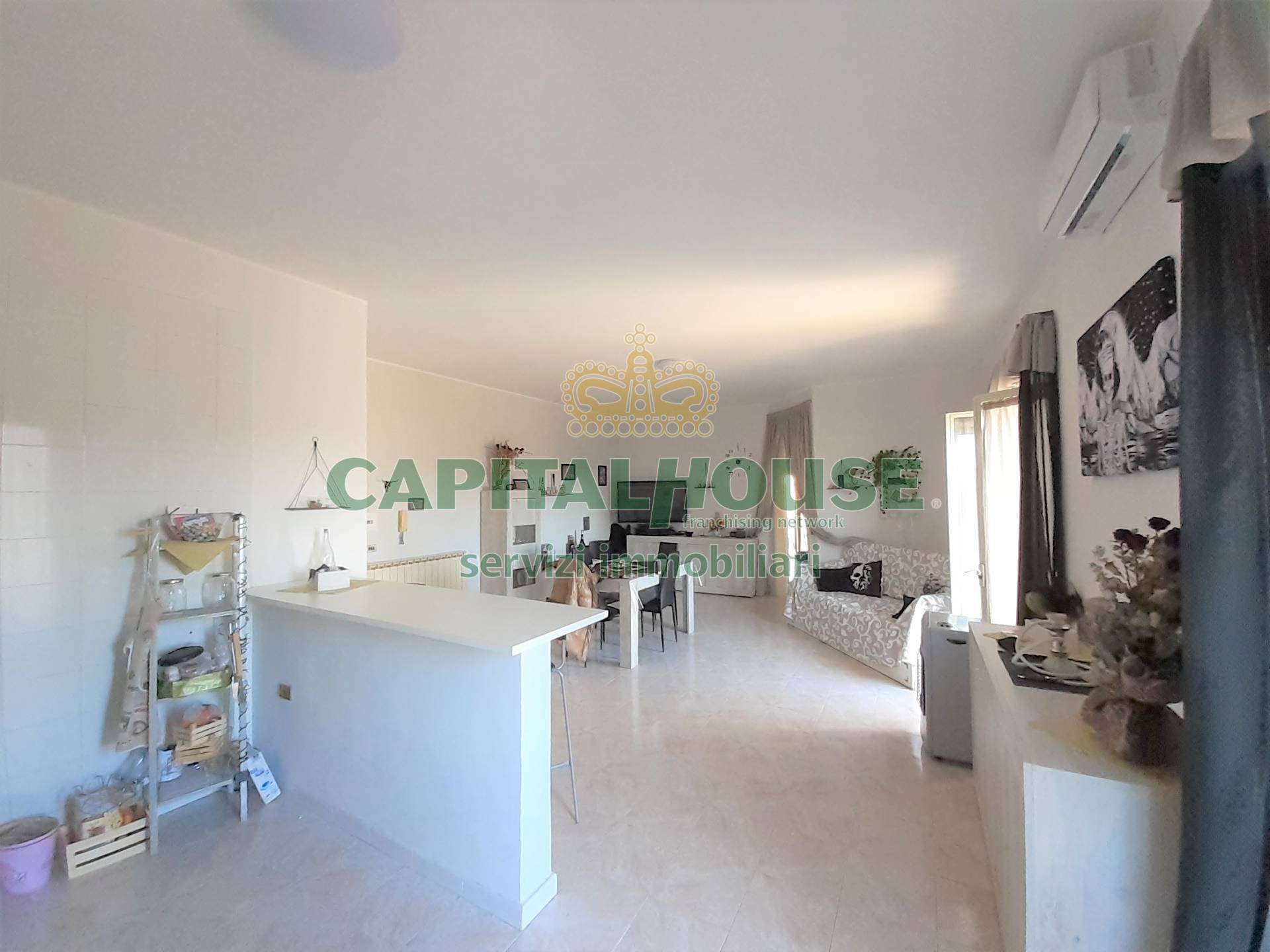 Appartamento in vendita a Macerata Campania, 3 locali, prezzo € 70.000 | PortaleAgenzieImmobiliari.it