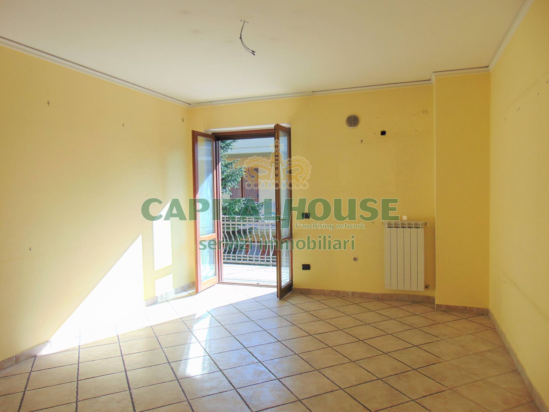 Appartamento in vendita a Sirignano, 3 locali, prezzo € 115.000 | CambioCasa.it