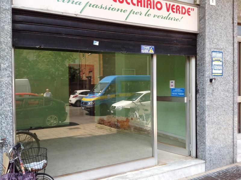 Negozio / Locale in vendita a Vercelli, 9999 locali, zona Località: VialeRimembranza, prezzo € 40.000 | PortaleAgenzieImmobiliari.it