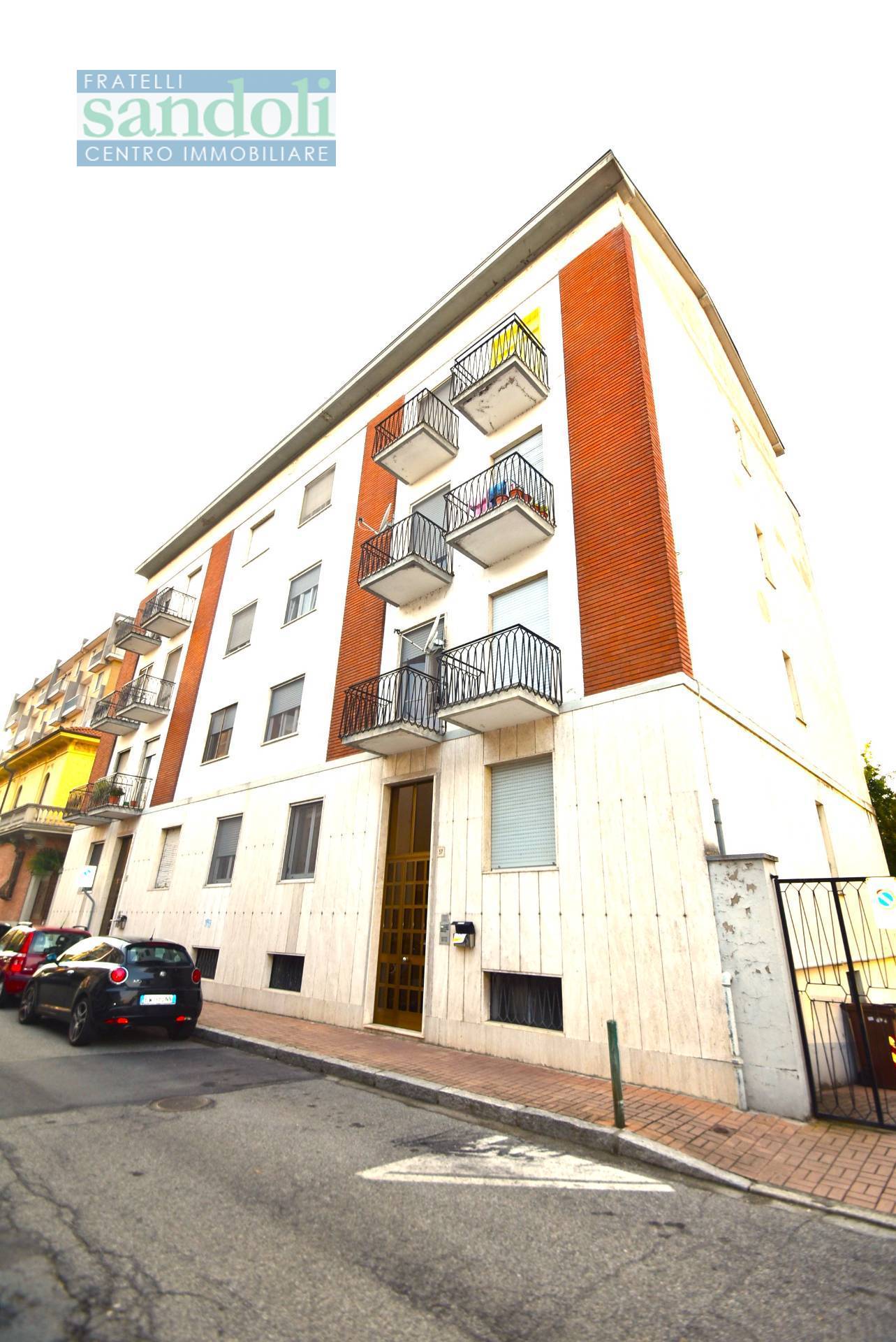 Appartamento in vendita a Vercelli, 3 locali, zona centro, prezzo € 65.000 | PortaleAgenzieImmobiliari.it