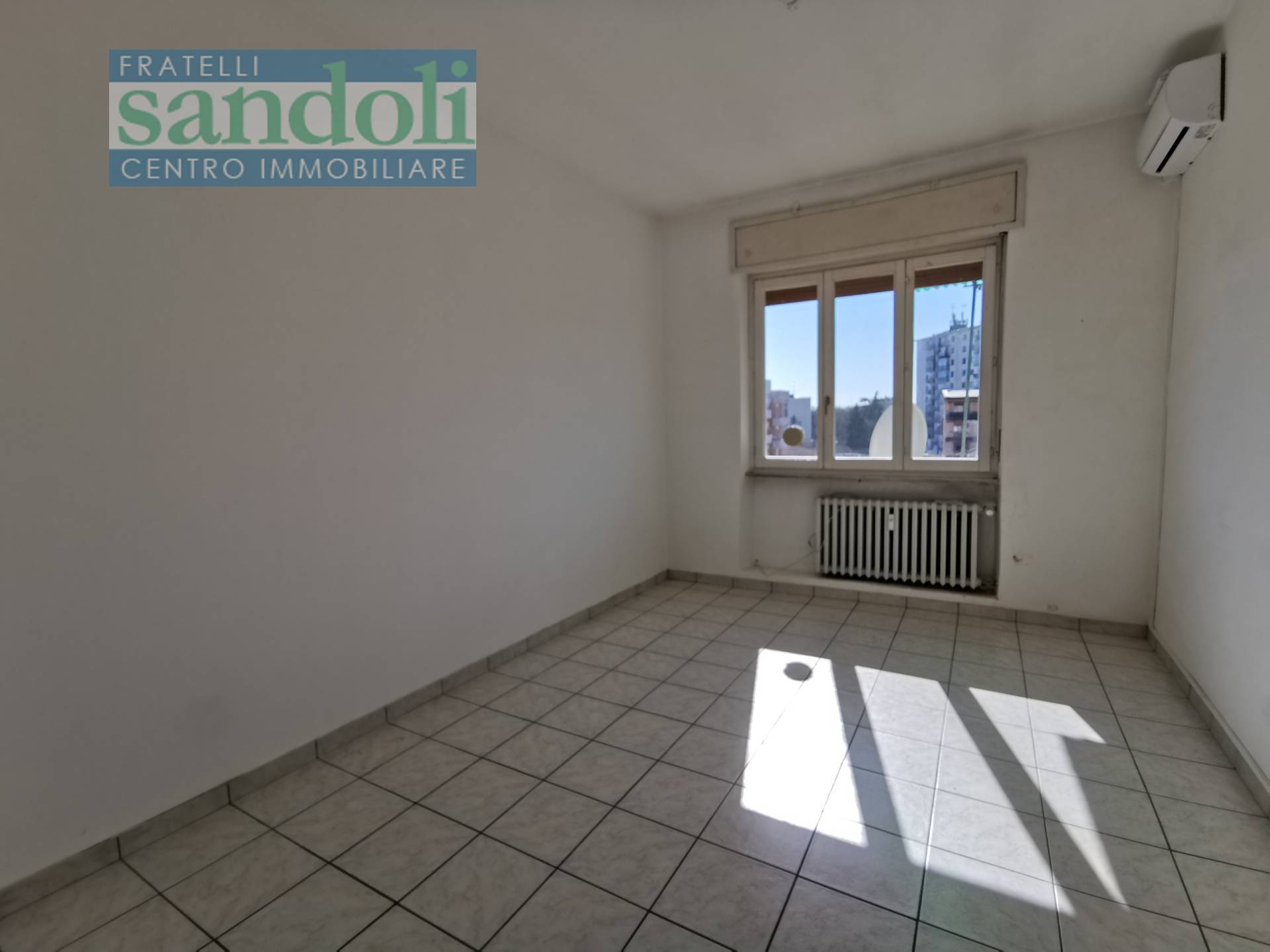 Appartamento in affitto a Vercelli, 2 locali, zona Località: VialeRimembranza, Trattative riservate | PortaleAgenzieImmobiliari.it