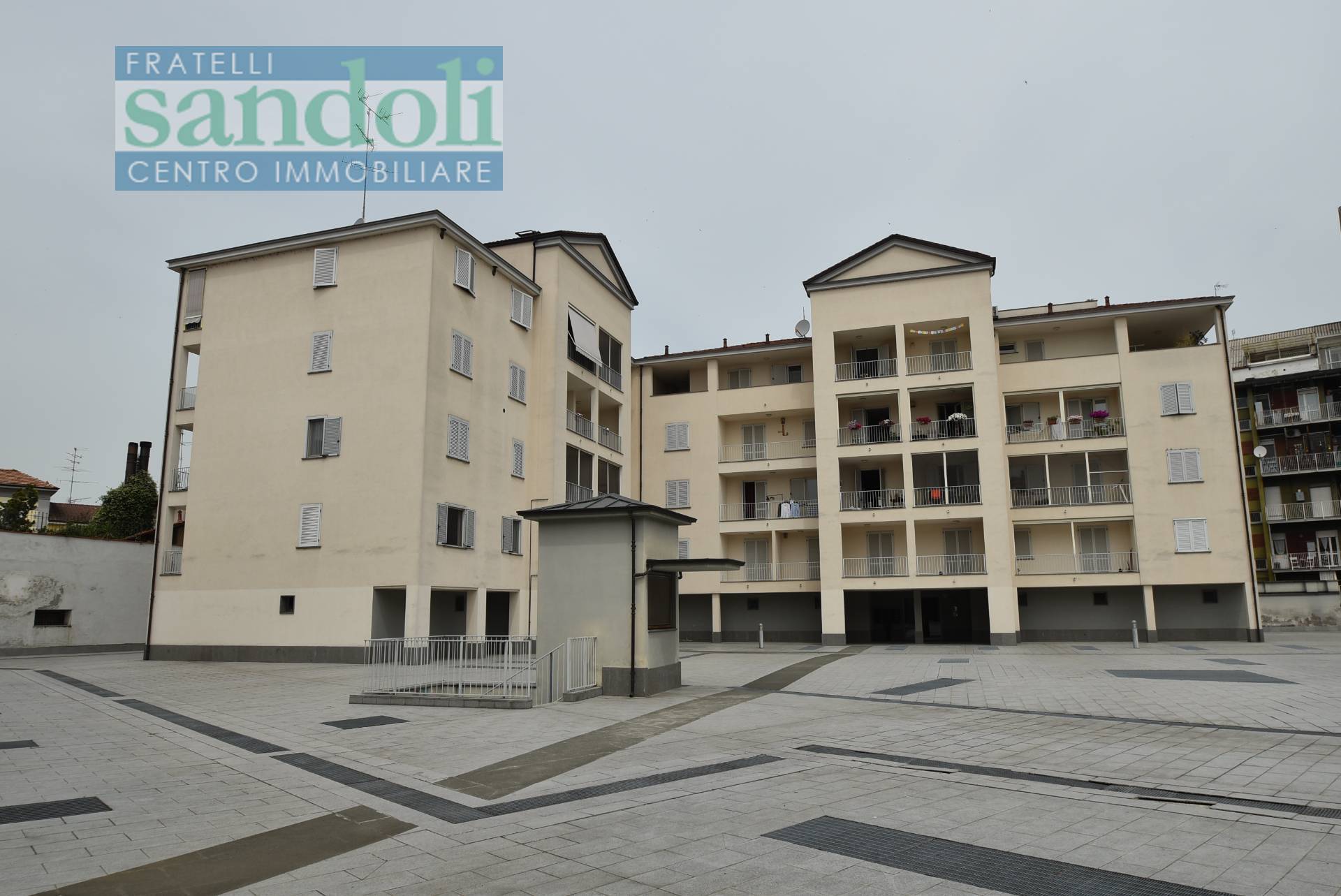 Appartamento in vendita a Vercelli, 2 locali, zona Località: PortaTorino, prezzo € 100.000 | PortaleAgenzieImmobiliari.it