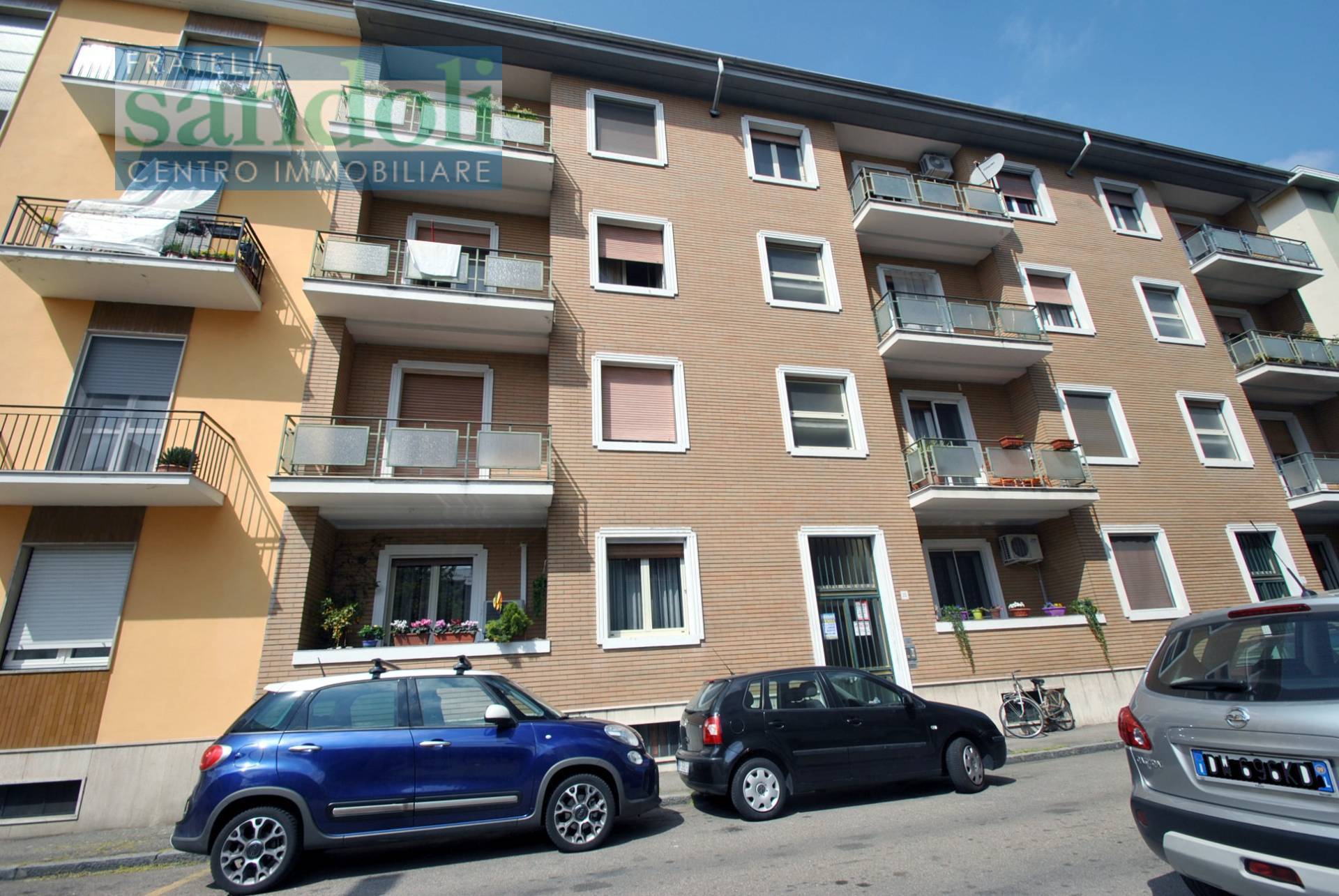 Appartamento in vendita a Vercelli, 3 locali, zona Località: ZonaRimembranza, prezzo € 65.000 | PortaleAgenzieImmobiliari.it