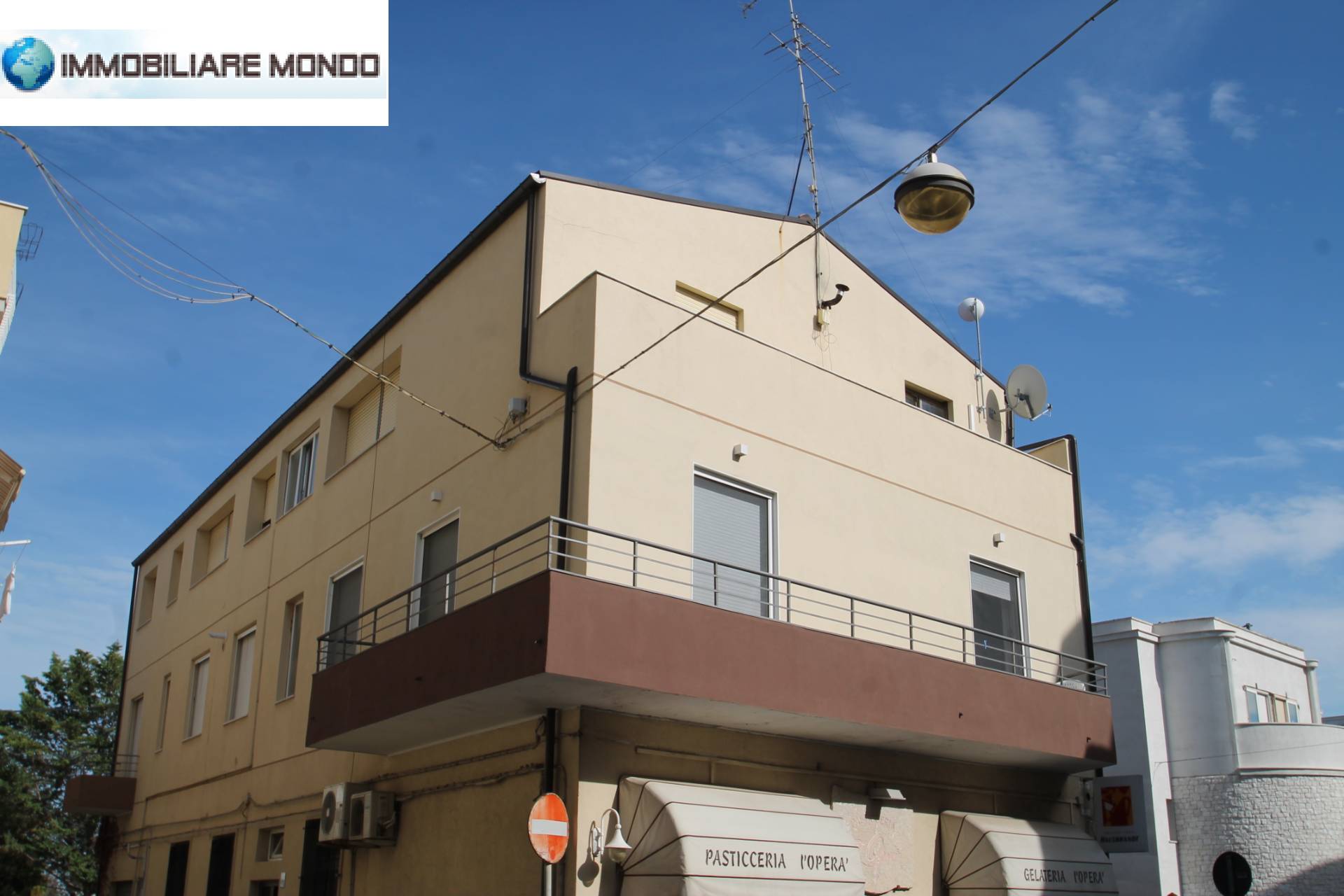 Appartamento in vendita a Termoli, 6 locali, zona Località: Centro, Trattative riservate | PortaleAgenzieImmobiliari.it