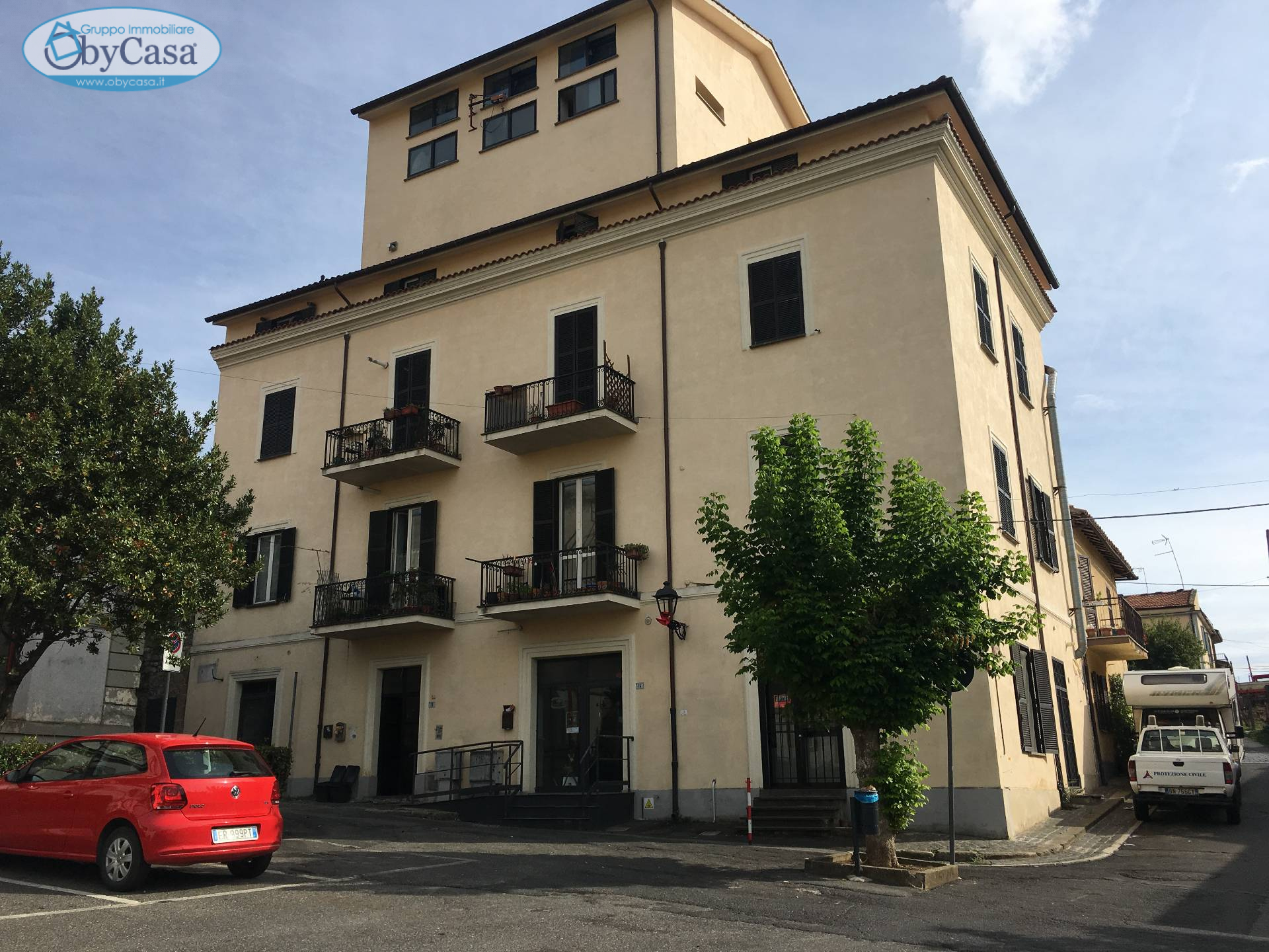 Appartamento in vendita a Canale Monterano, 4 locali, zona Zona: Centro, prezzo € 85.000 | CambioCasa.it