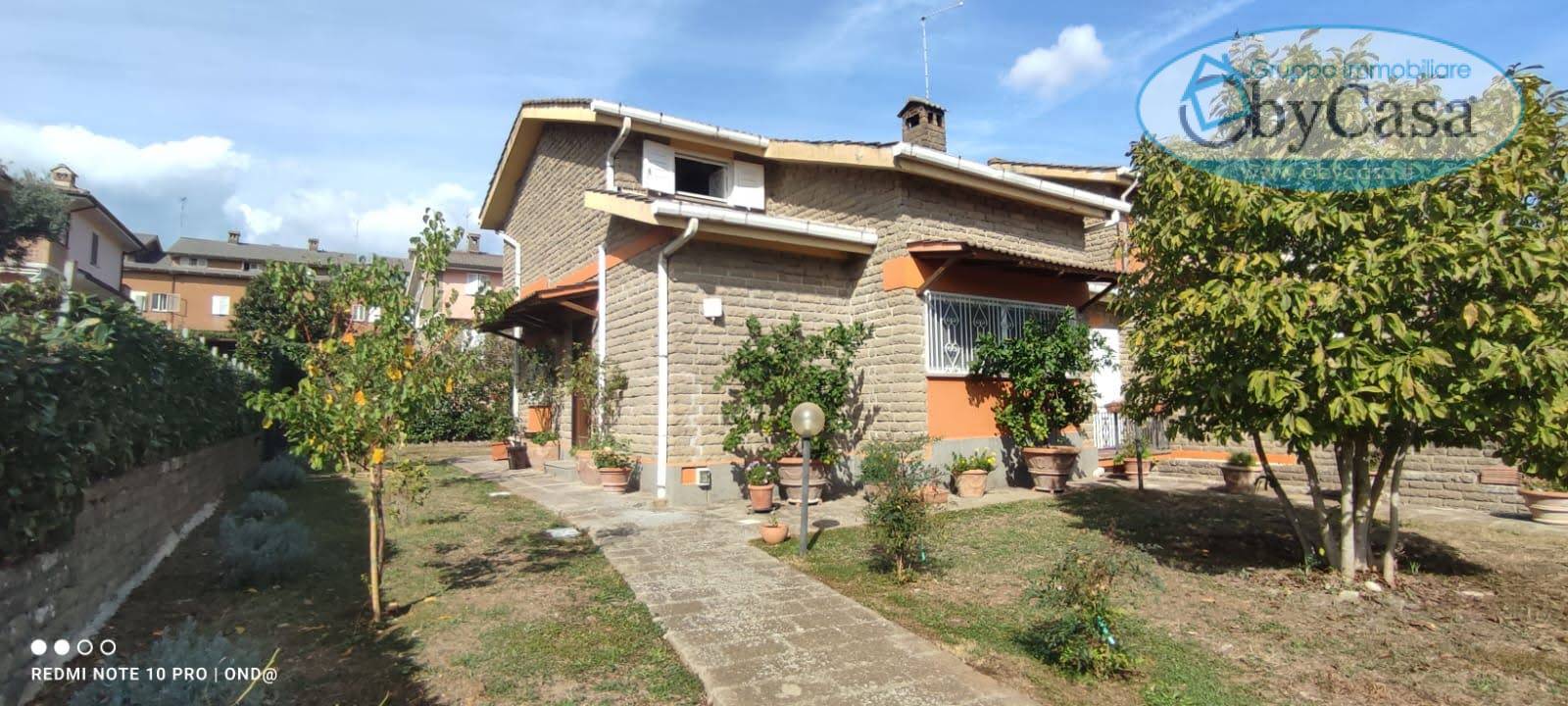Villa Bifamiliare in vendita a Manziana